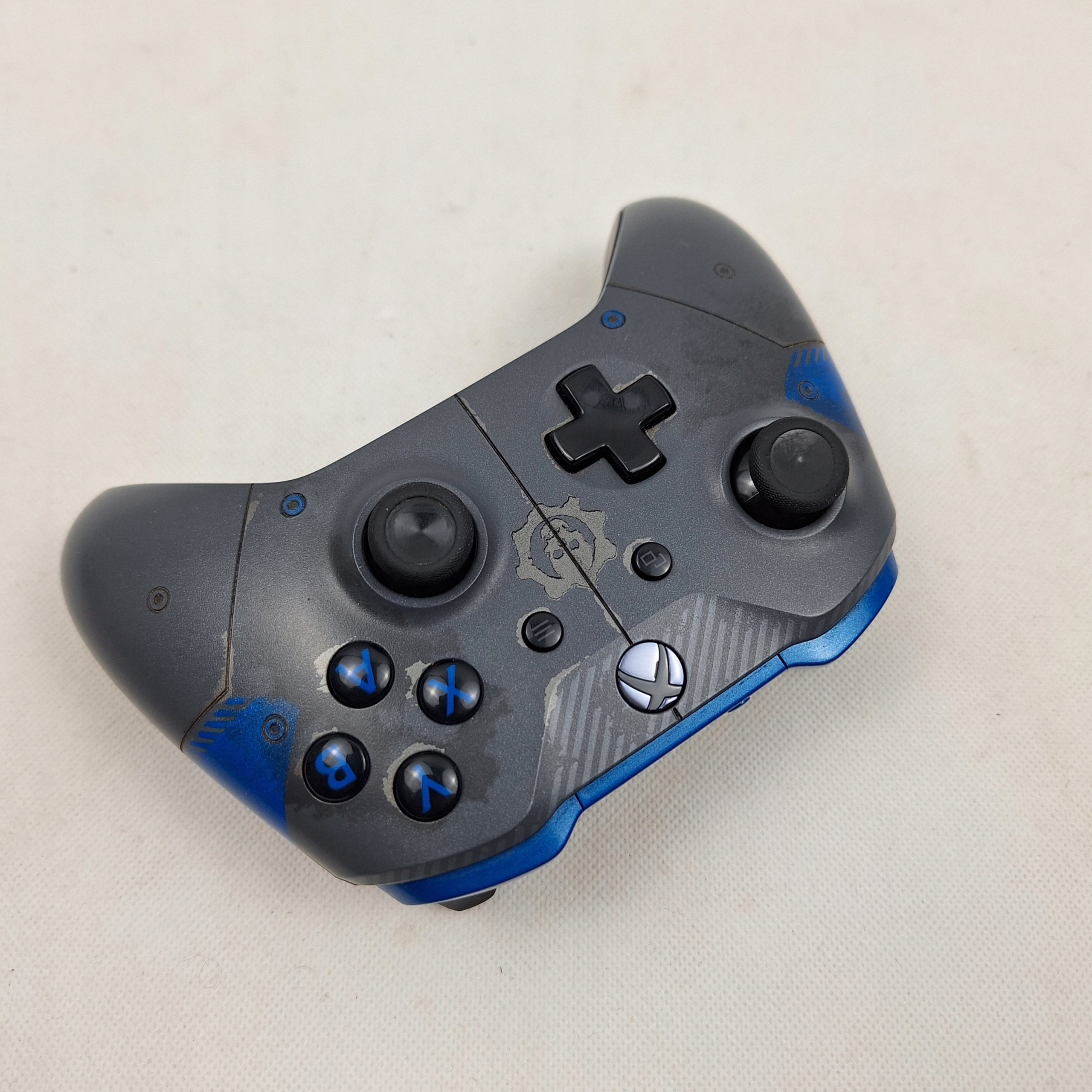 ORYGINALNY BEZPRZEWODOWY PAD XBOX ONE SERIES PC GEARS OF WAR 4 FENIX SUPER! Sposób podłączenia bezprzewodowy przewodowy