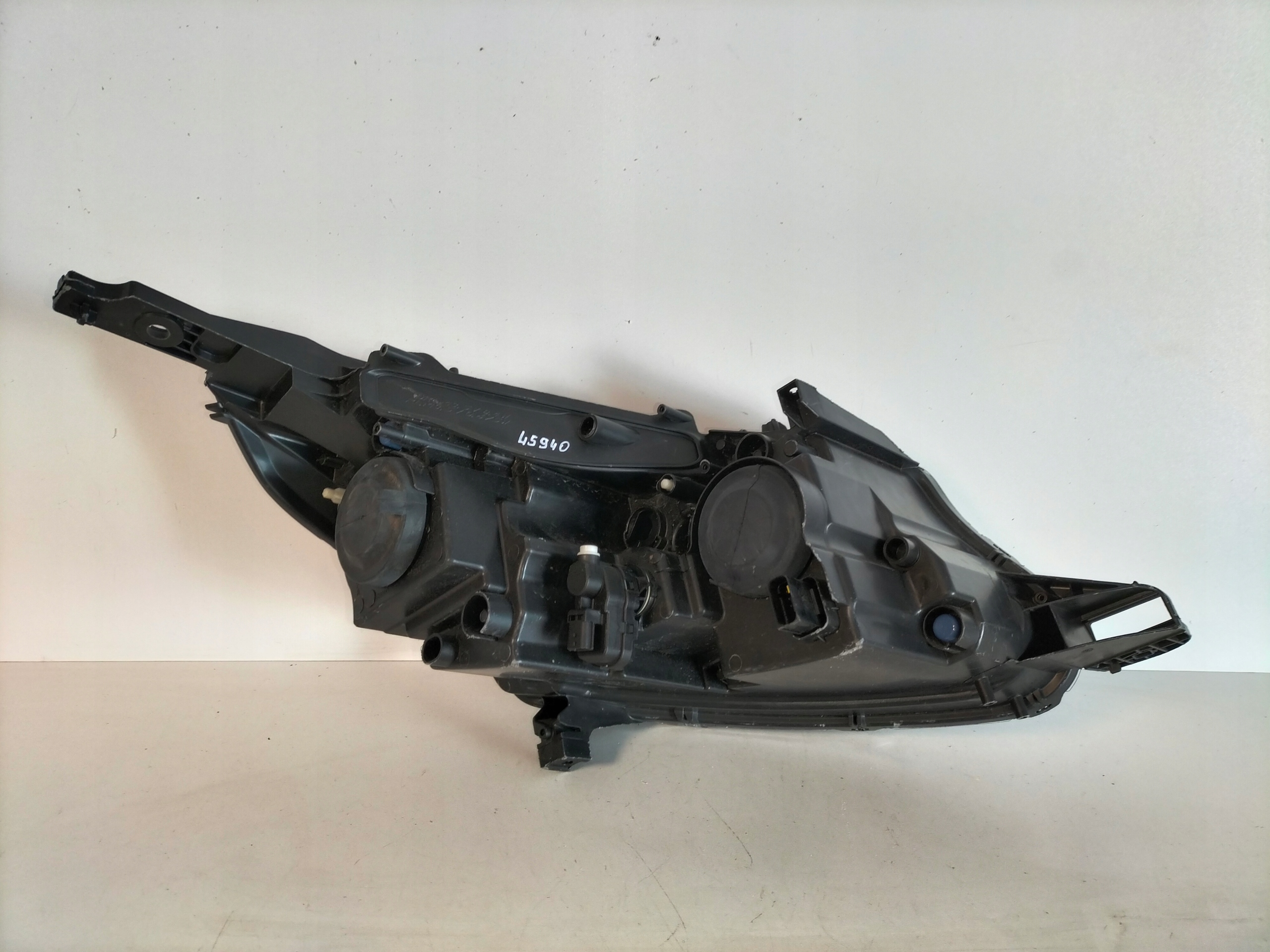 light front reflektor left PEUGEOT 2008 and LIFT 16-19