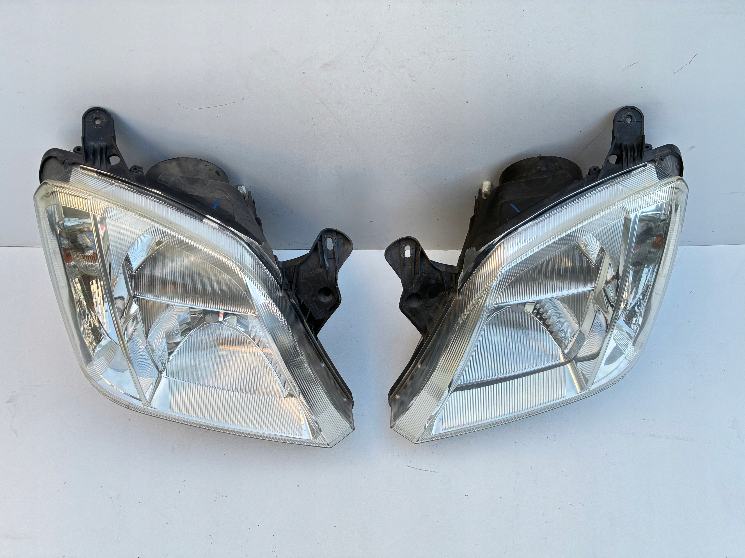 Reflektor light front front right left Opel MERIVA A Lift 03-10r ==OEM==