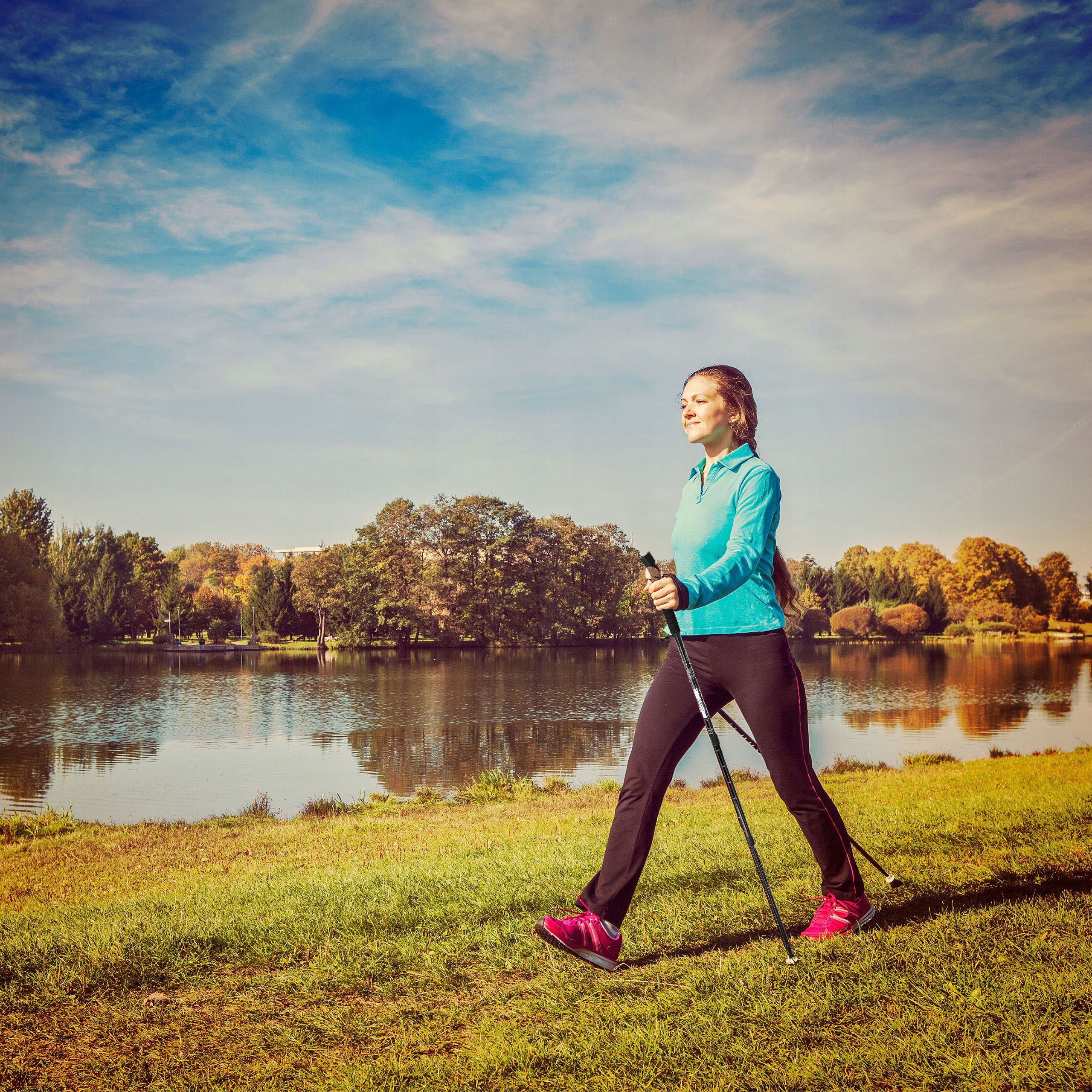 KIJKI DO NORDIC WALKING DO CHODZENIA W GÓRY TURYSTYCZNE KIJE TREKKINGOWE Długość regulowana 70-140 cm