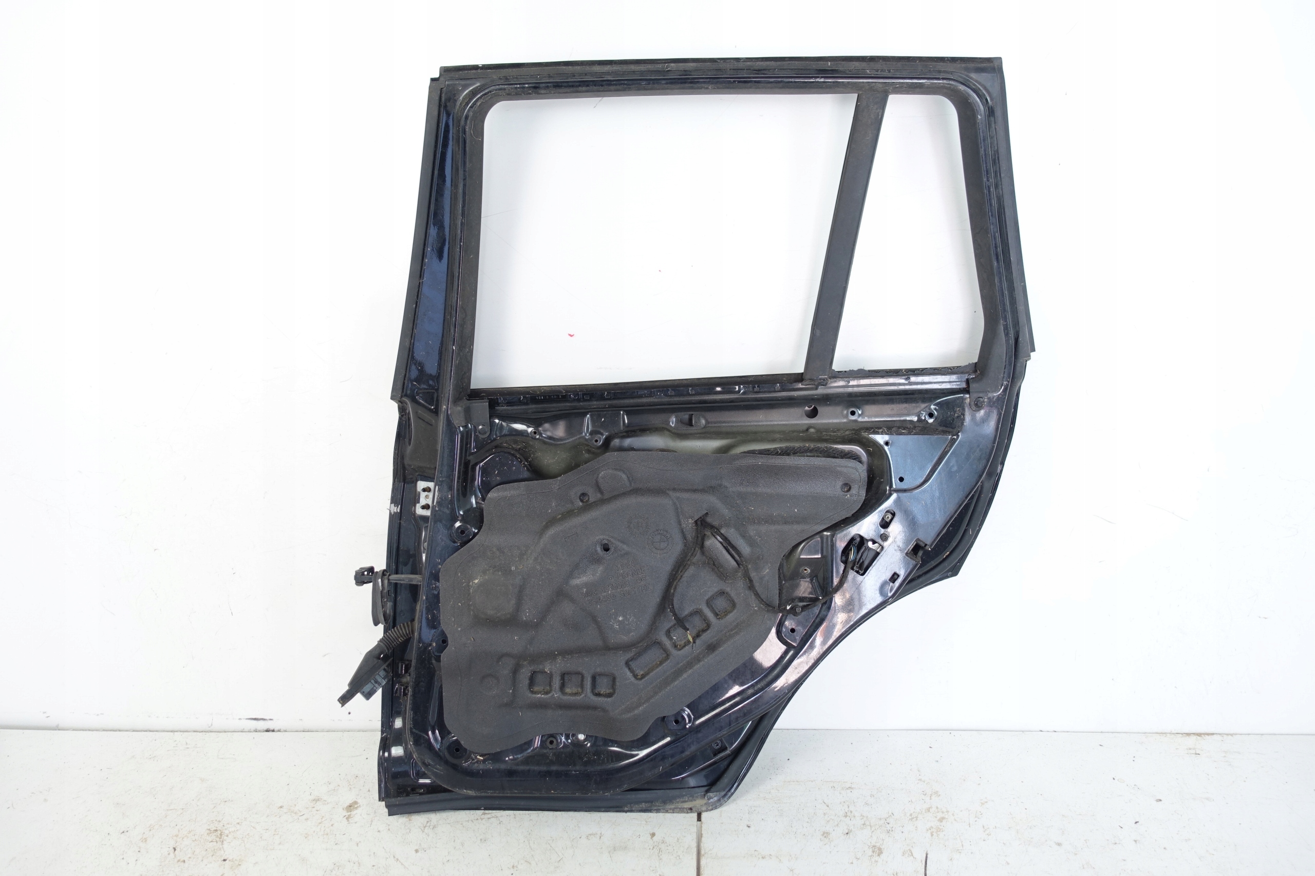 door right rear part right rear. BMW X3 and E83 2003-2010