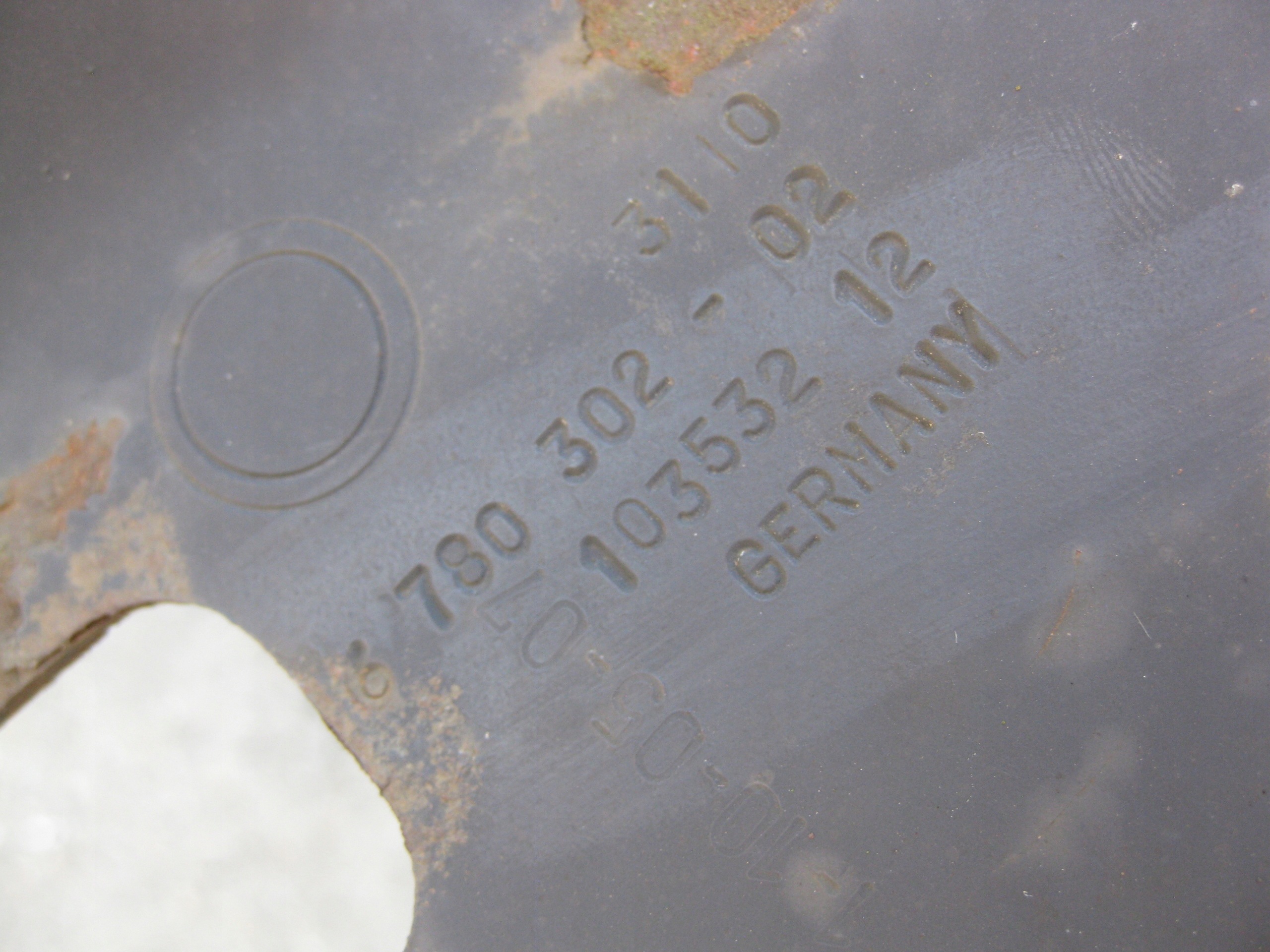 BMW 5 E60 E61 X-DRIVE 3.0 D axle beam front sider subframe front 6780302