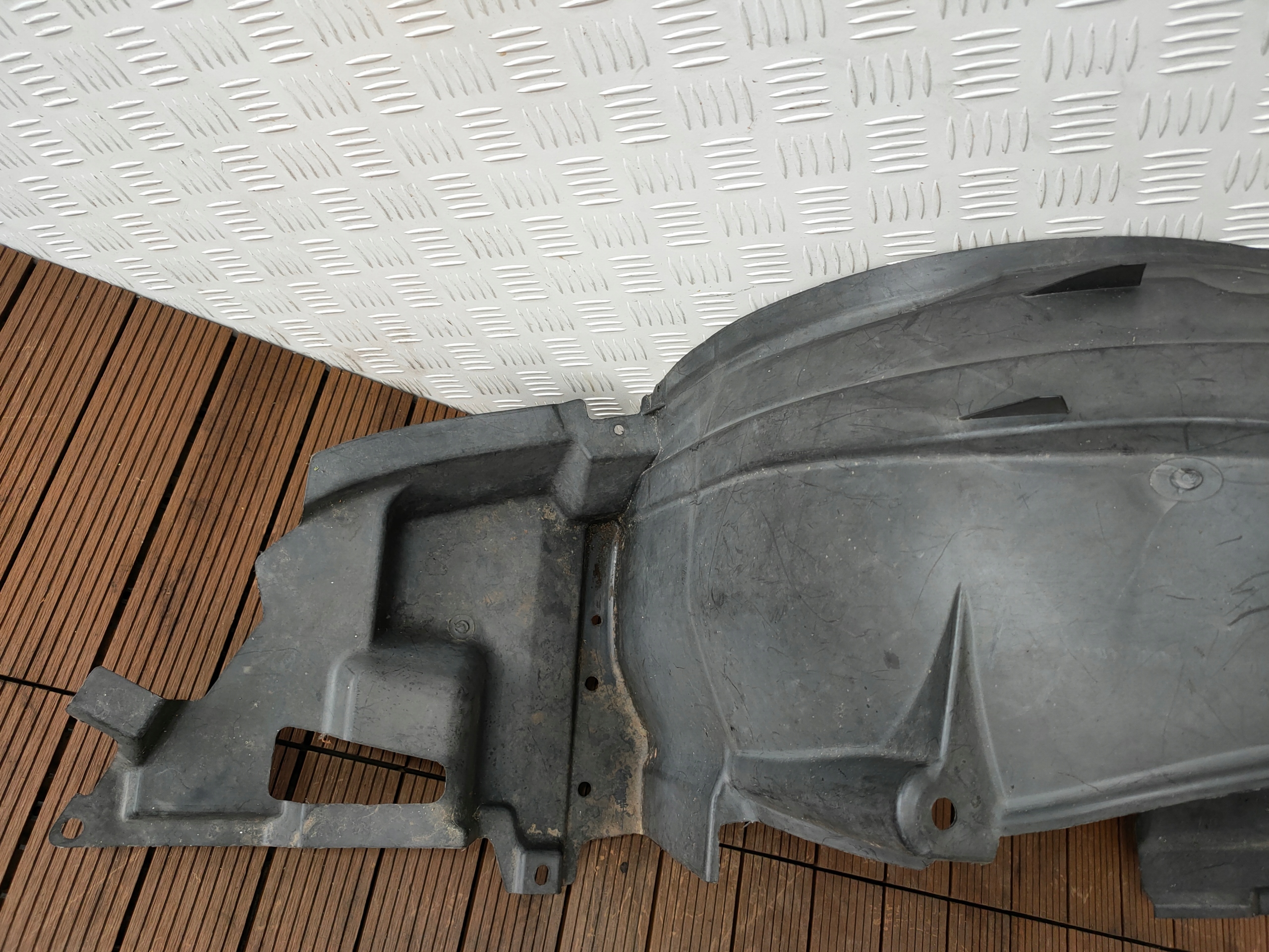 TOYOTA COROLLA VERSO II 04-07 mudguard front right 538750F010 OE
