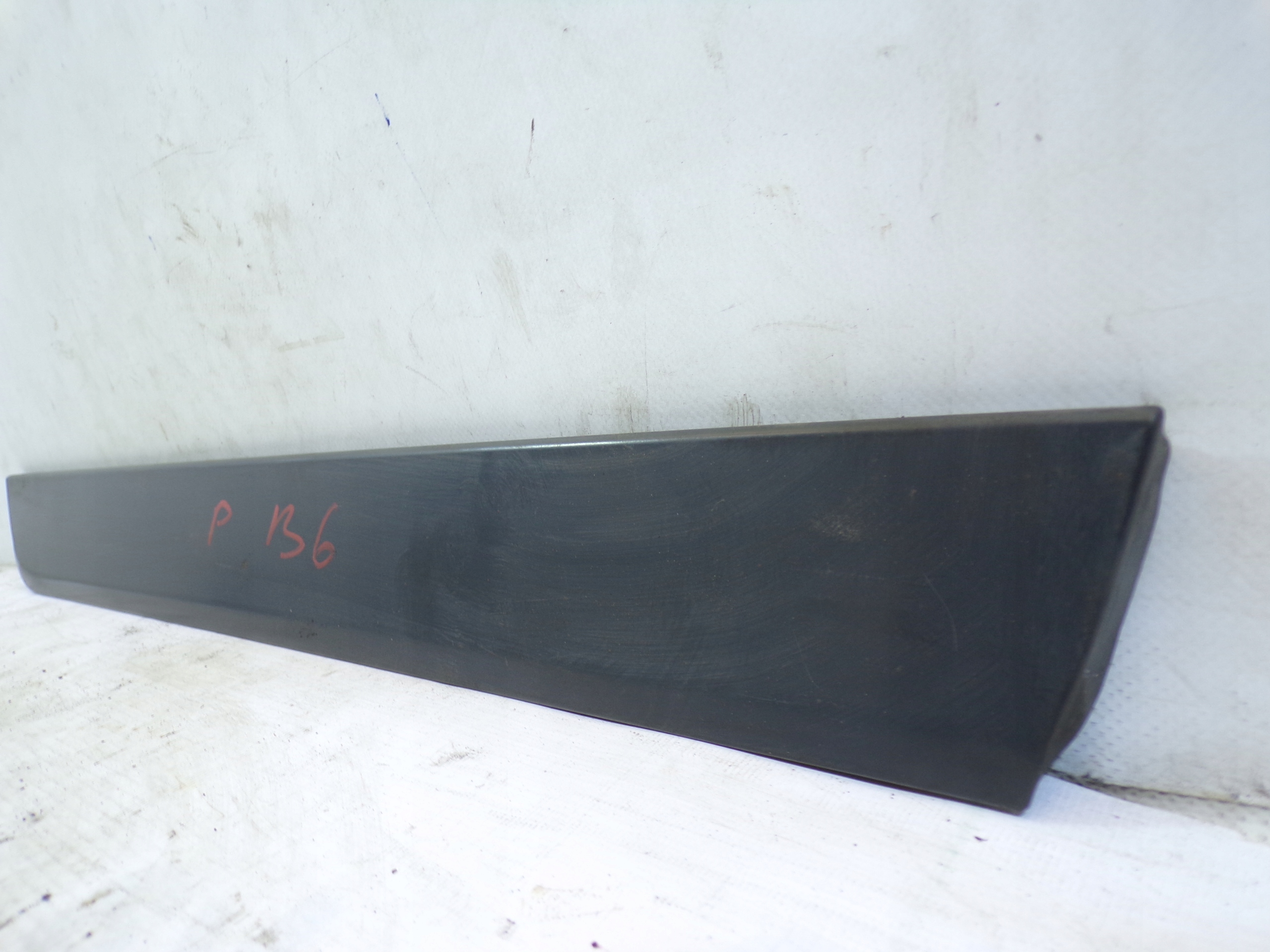 moulding door PRAWYCH TYLNYCH right rear part AUDI A4 B6