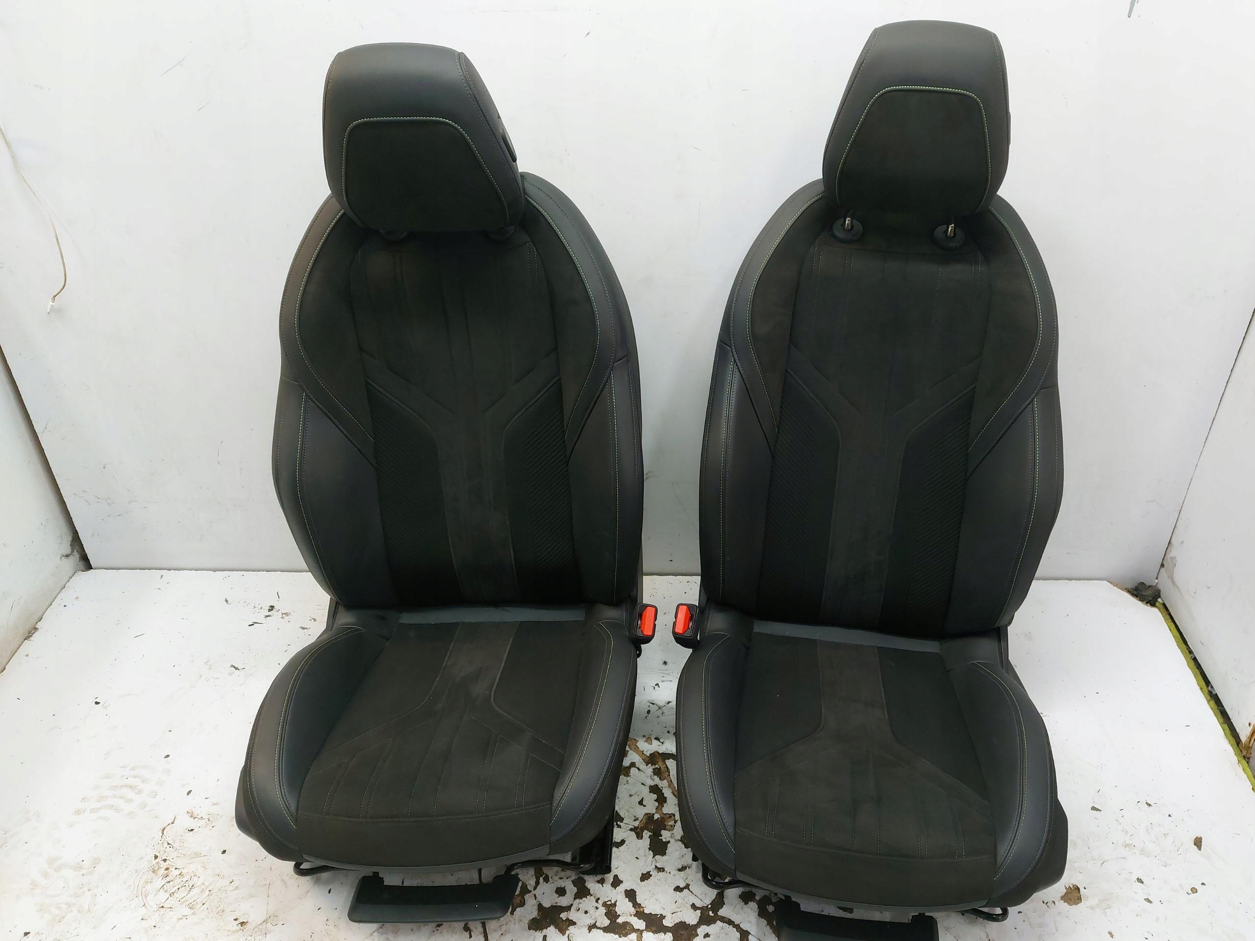 Peugeot 408 GT P54 KANAPY seats front rear part