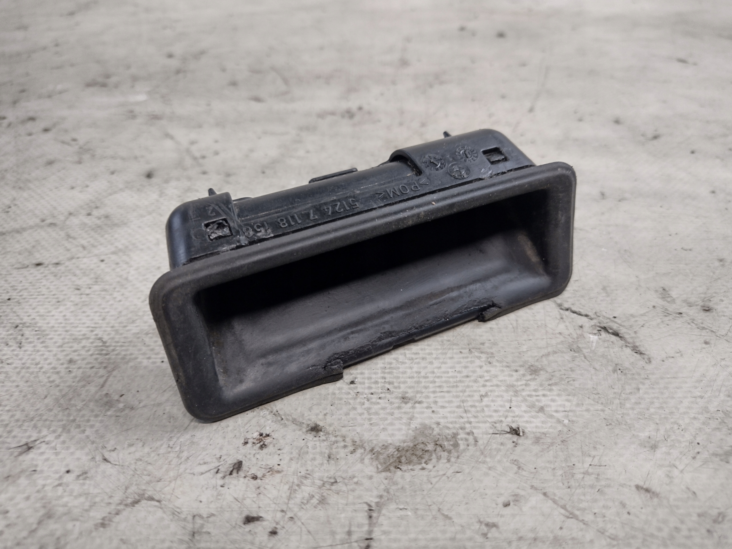 Mikrostyk bonnet boot BMW E91 lift 7118158