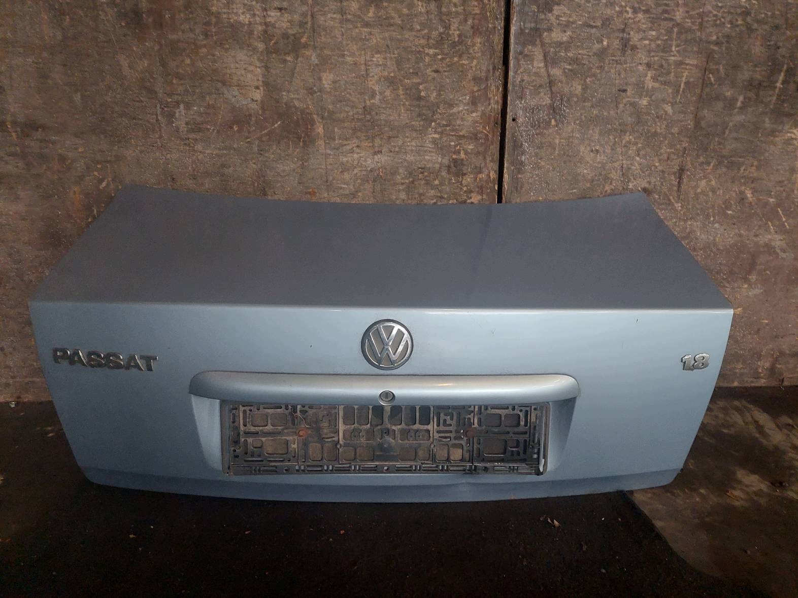 trunk door boot + lights VOLKSWAGEN PASSAT B5 LL5Y sedan