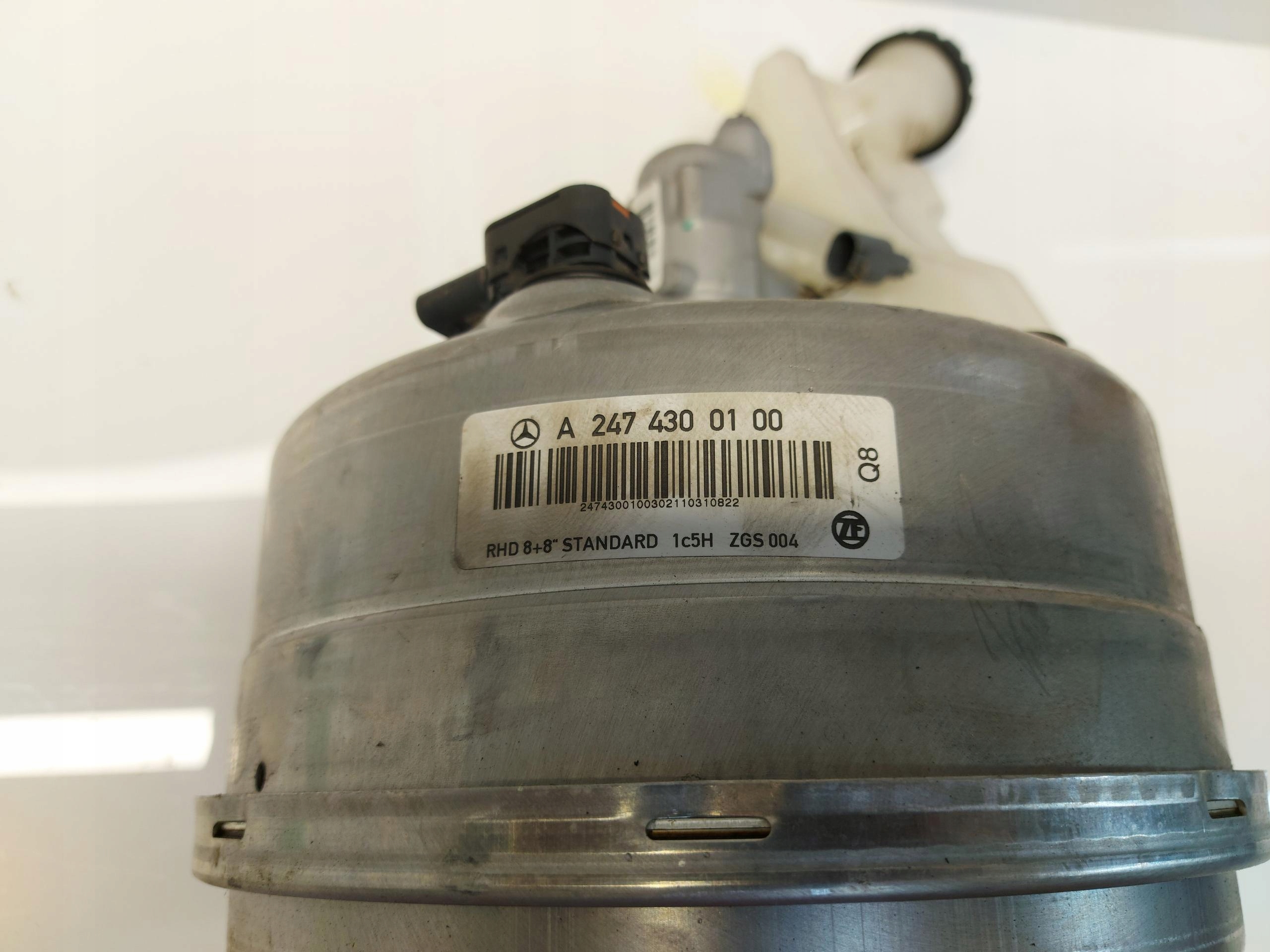 Mercedes GLA II H247 servo Servofreno