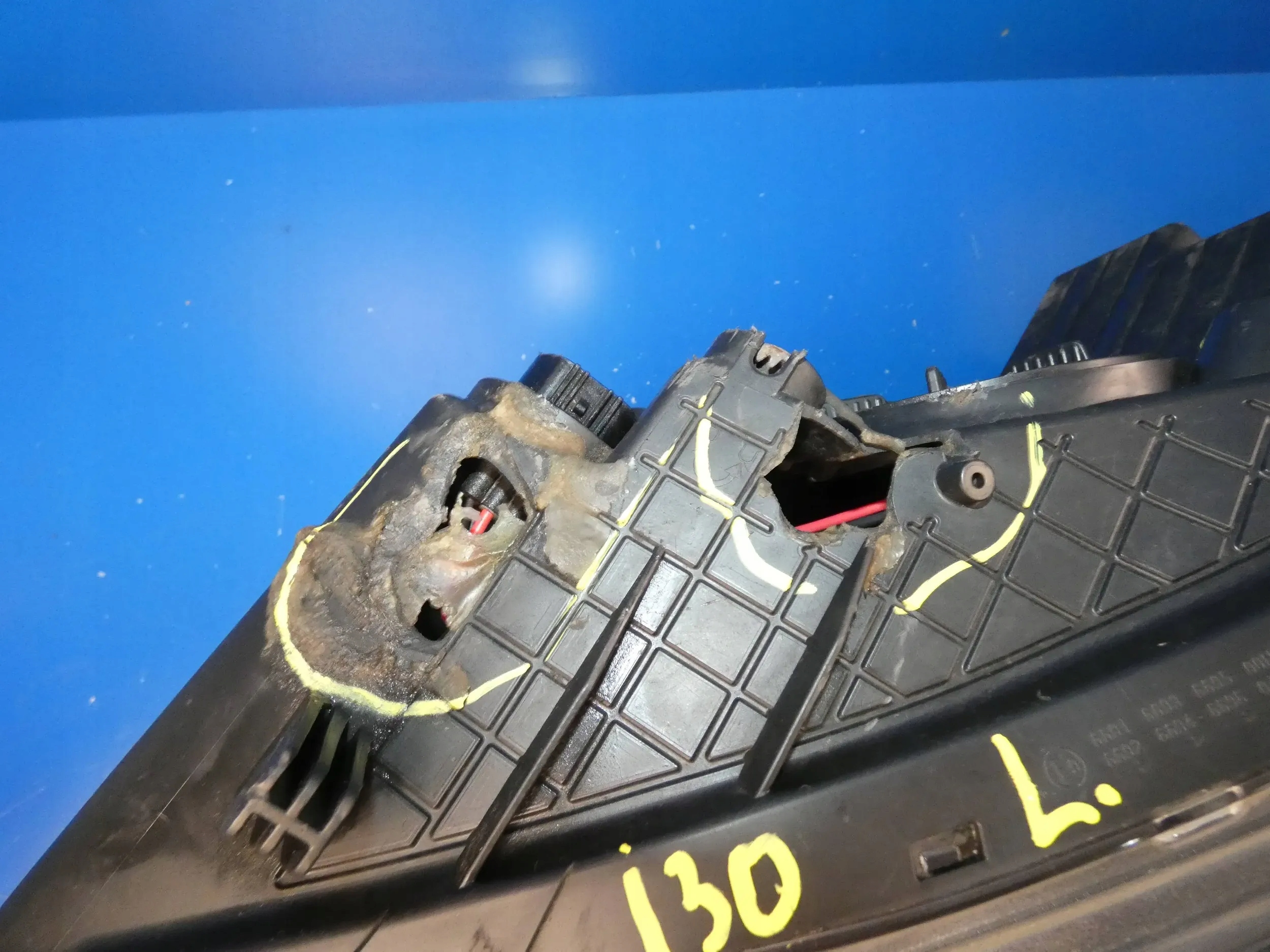 Hyundai i30 II 12- light left front front damaged ANGLIK