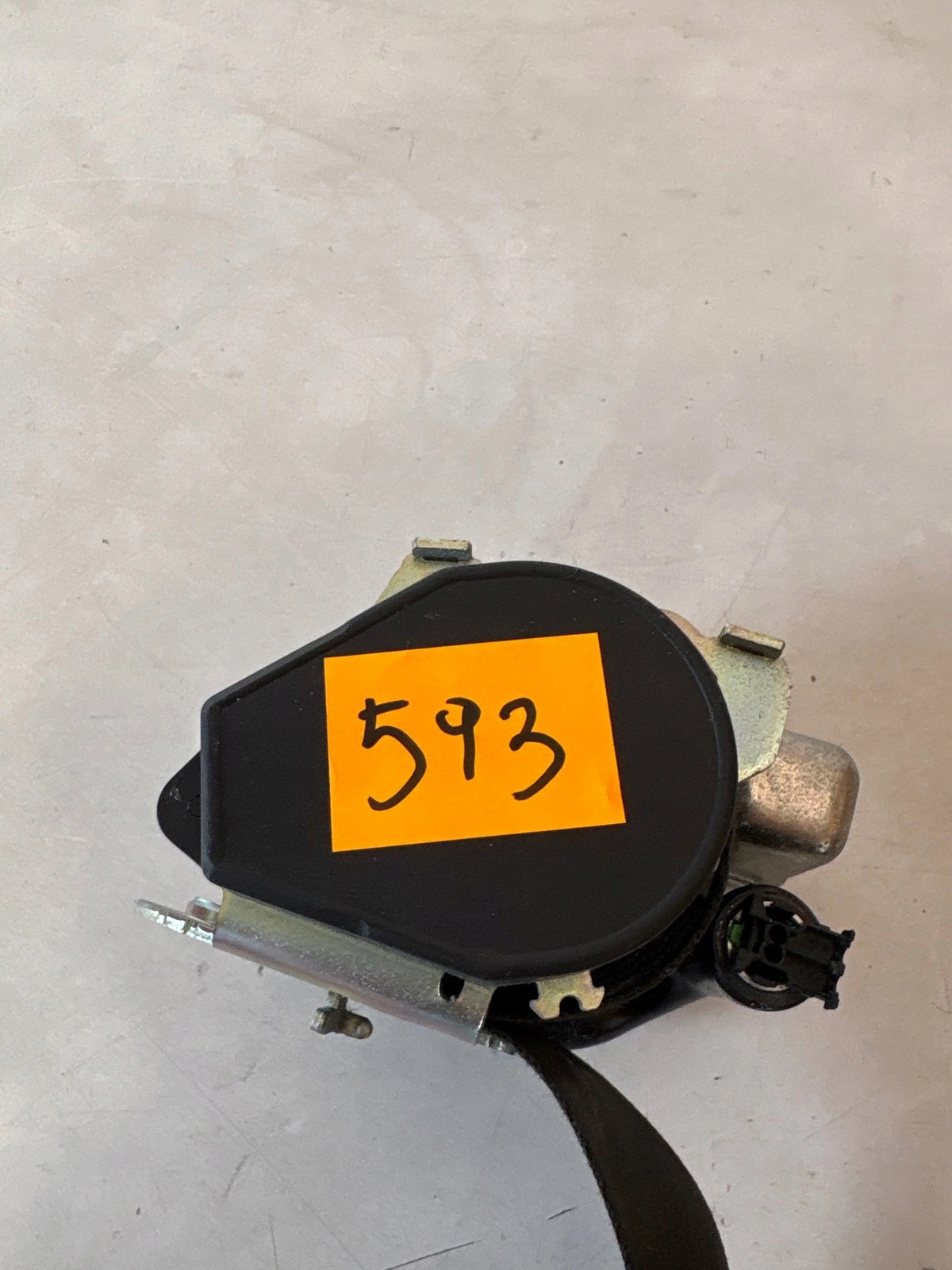 tension belt safety front front right Ford Focus mk3 lift