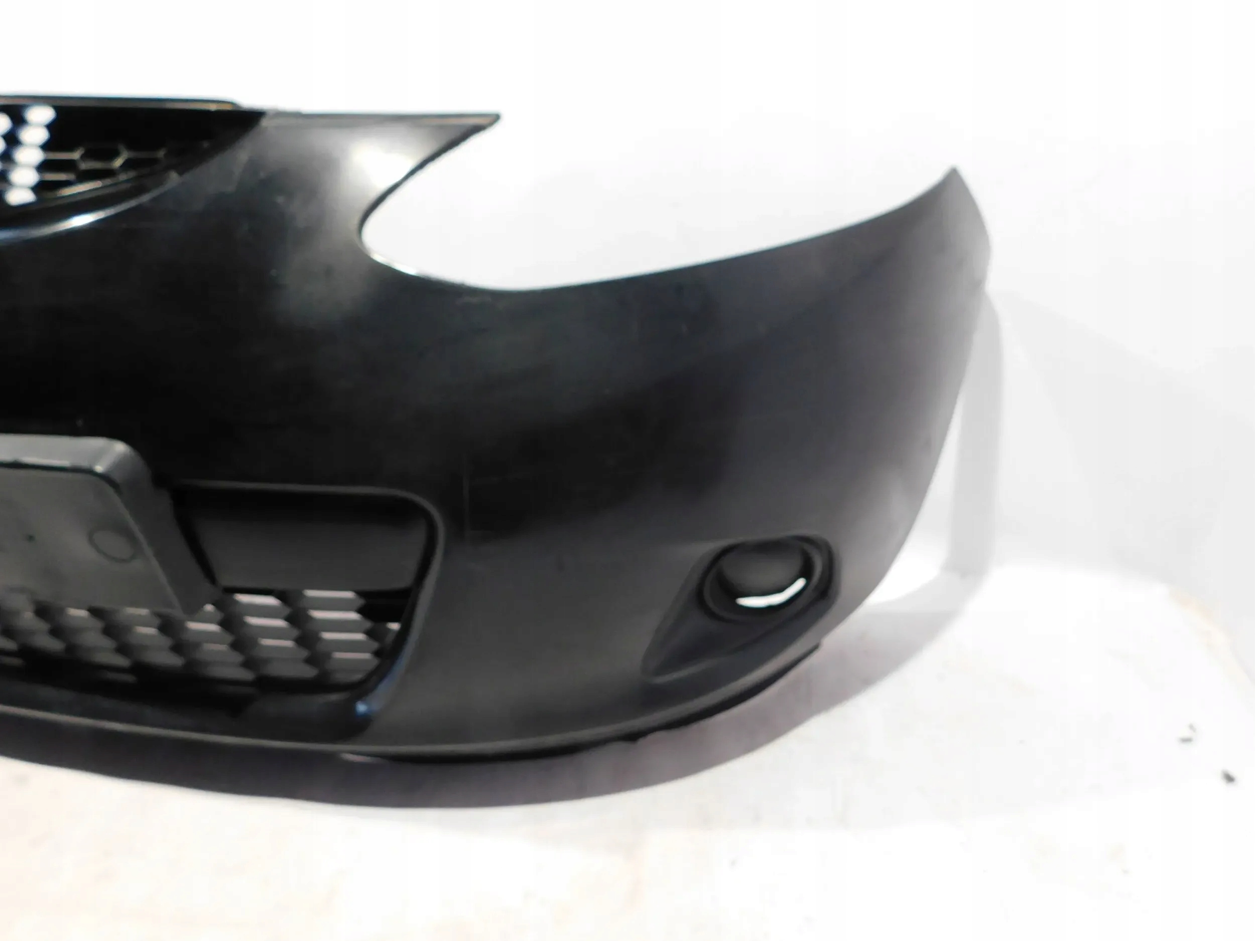 nárazník predok predný MAZDA 2 DE 07