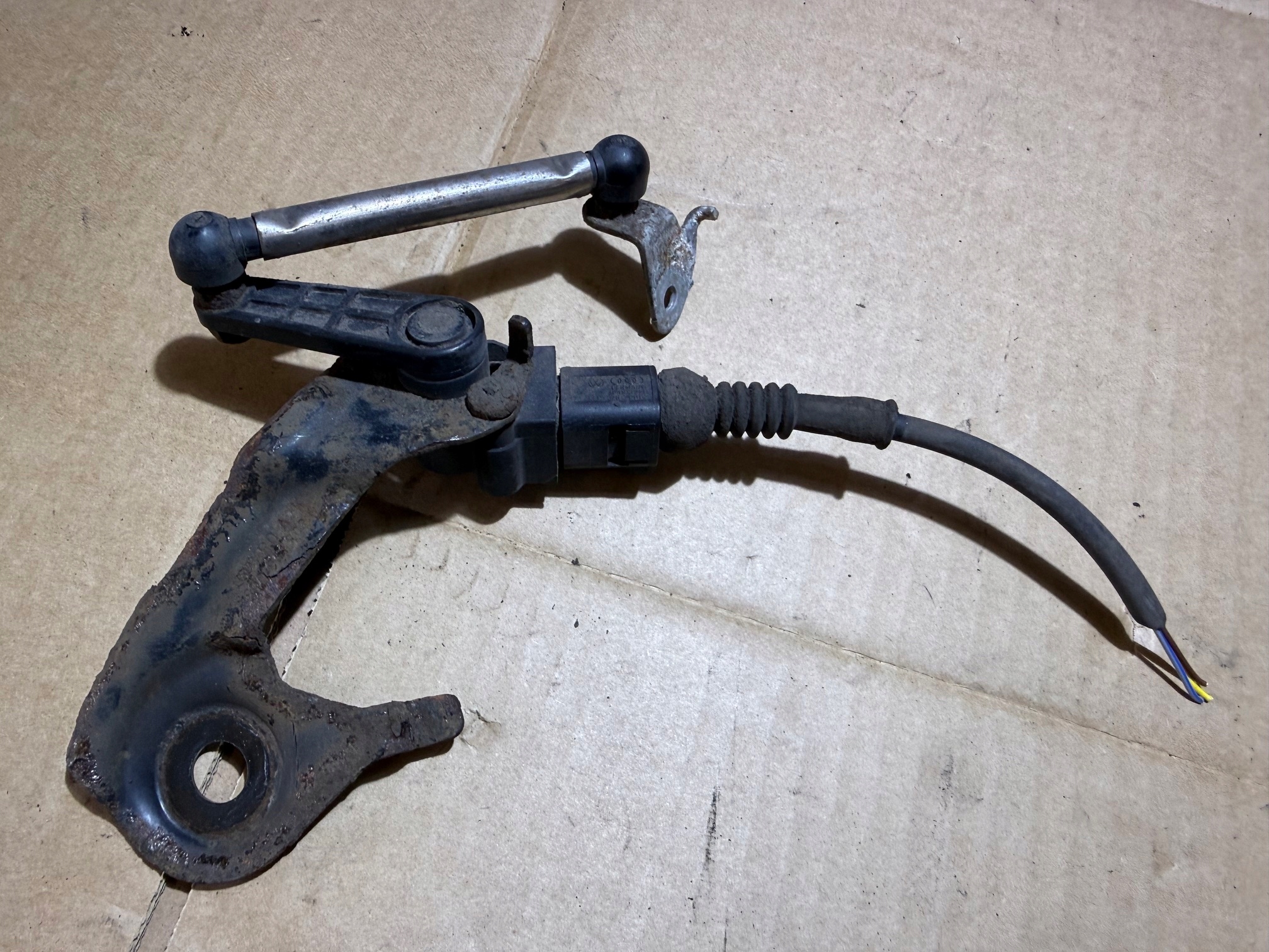 AUDI A6 C7 A7 Sensor POZIOMOWANIA Leuchten 1T0907503A