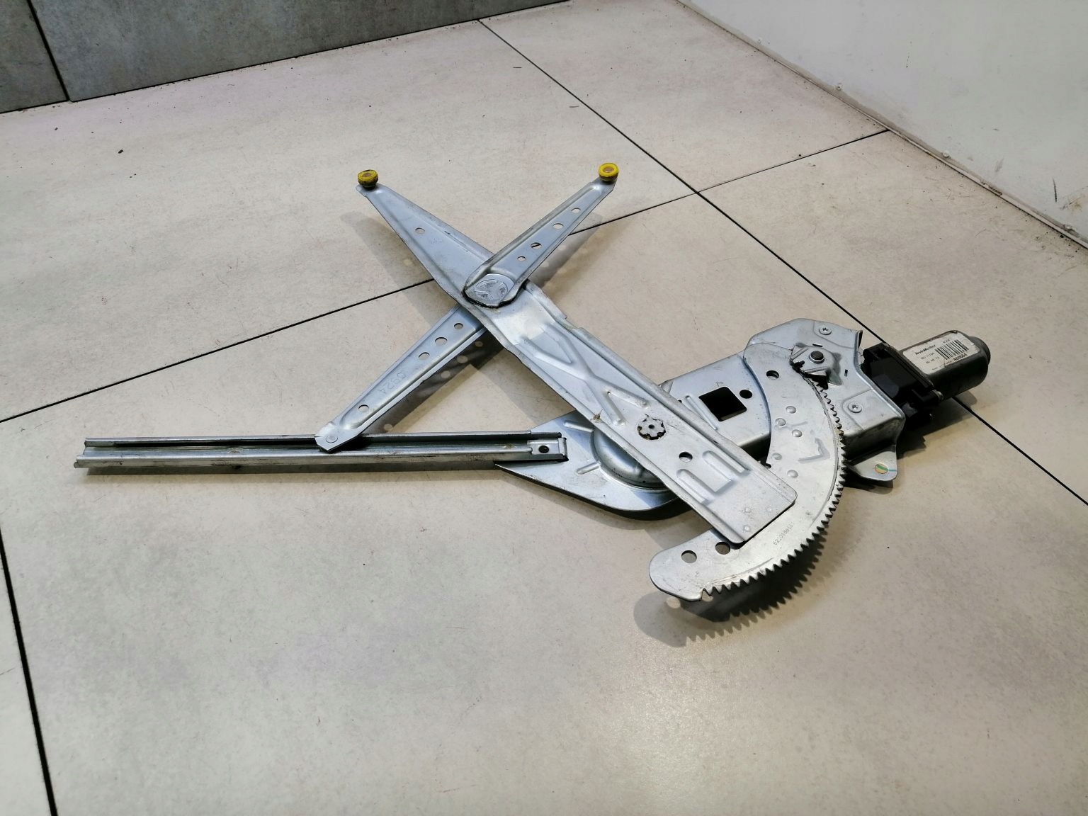 window regulator right front KANGOO and LIFT 400664