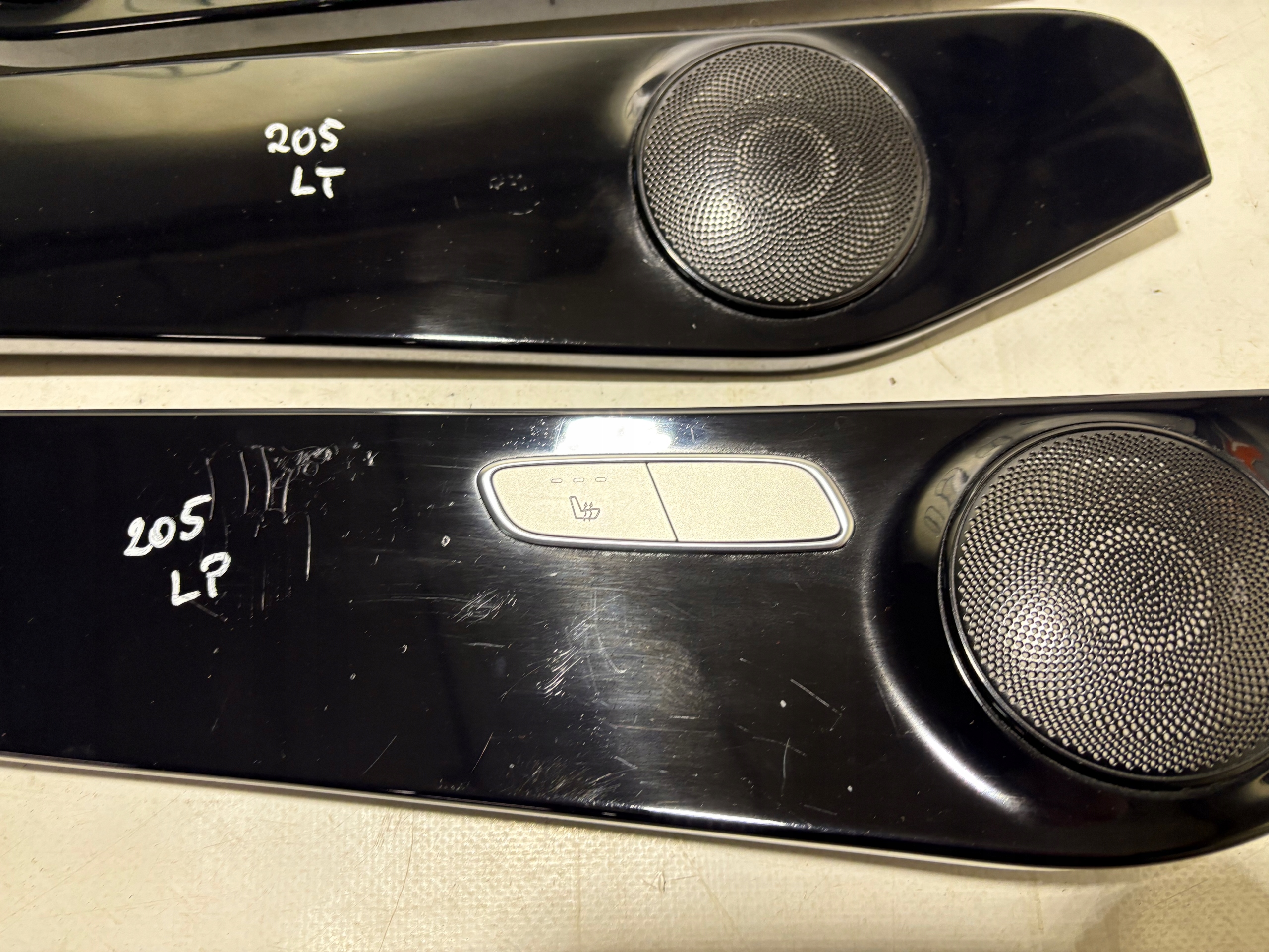 MERCEDES W205 DEKORY mouldings door KOMPLET