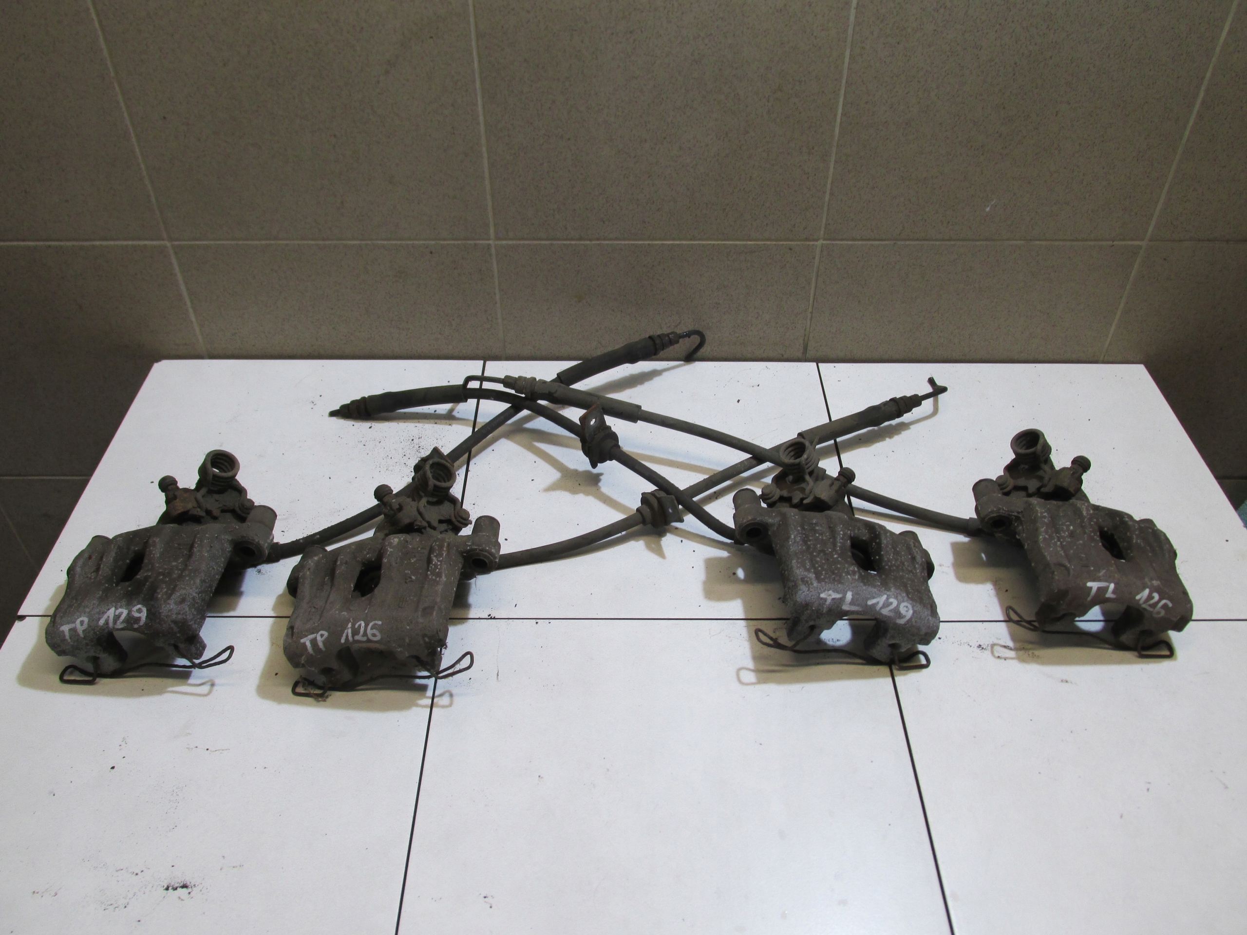 ЗАДНІЙ ГАЛЬМІВНИЙ СУПОРТ C-MAX MK2 GRAND FOCUS MK3