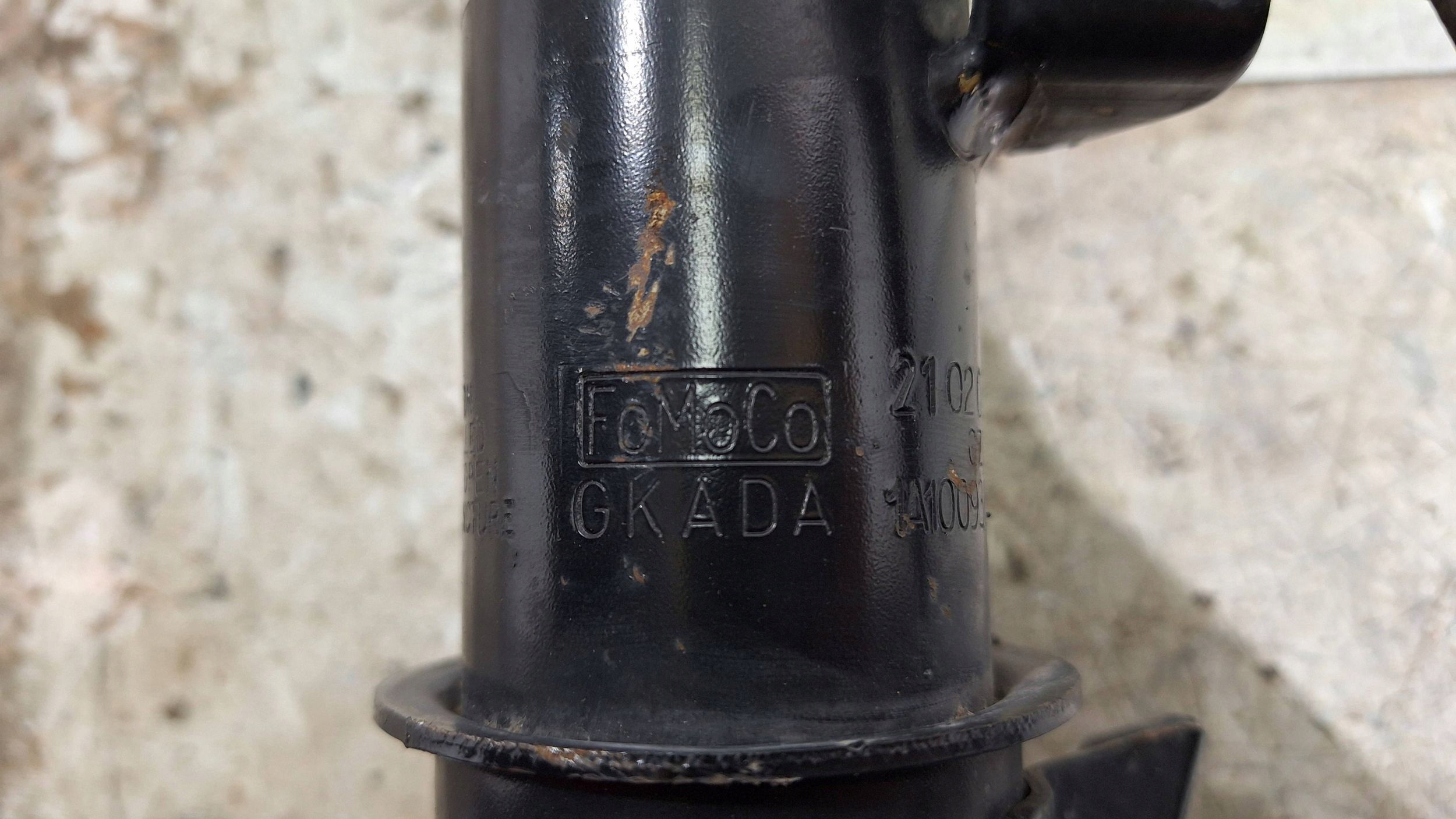 shock absorber right front L1TC-18045-LD FORD PUMA MK2