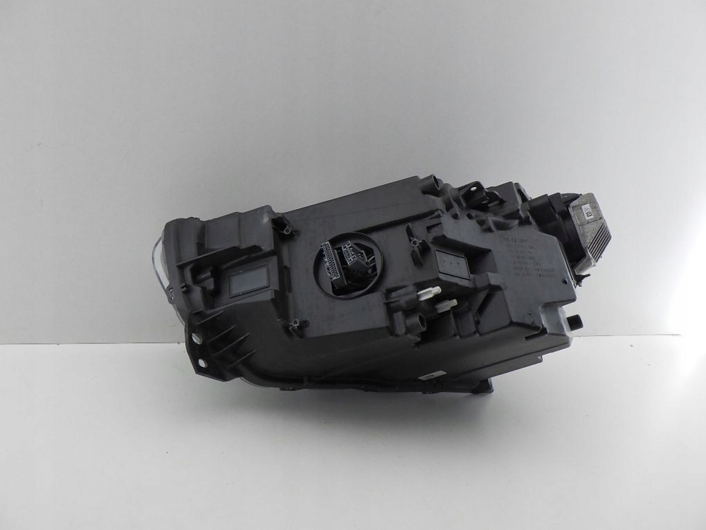 VOLVO XC40 XC 40 FULL LED MID 17- light right