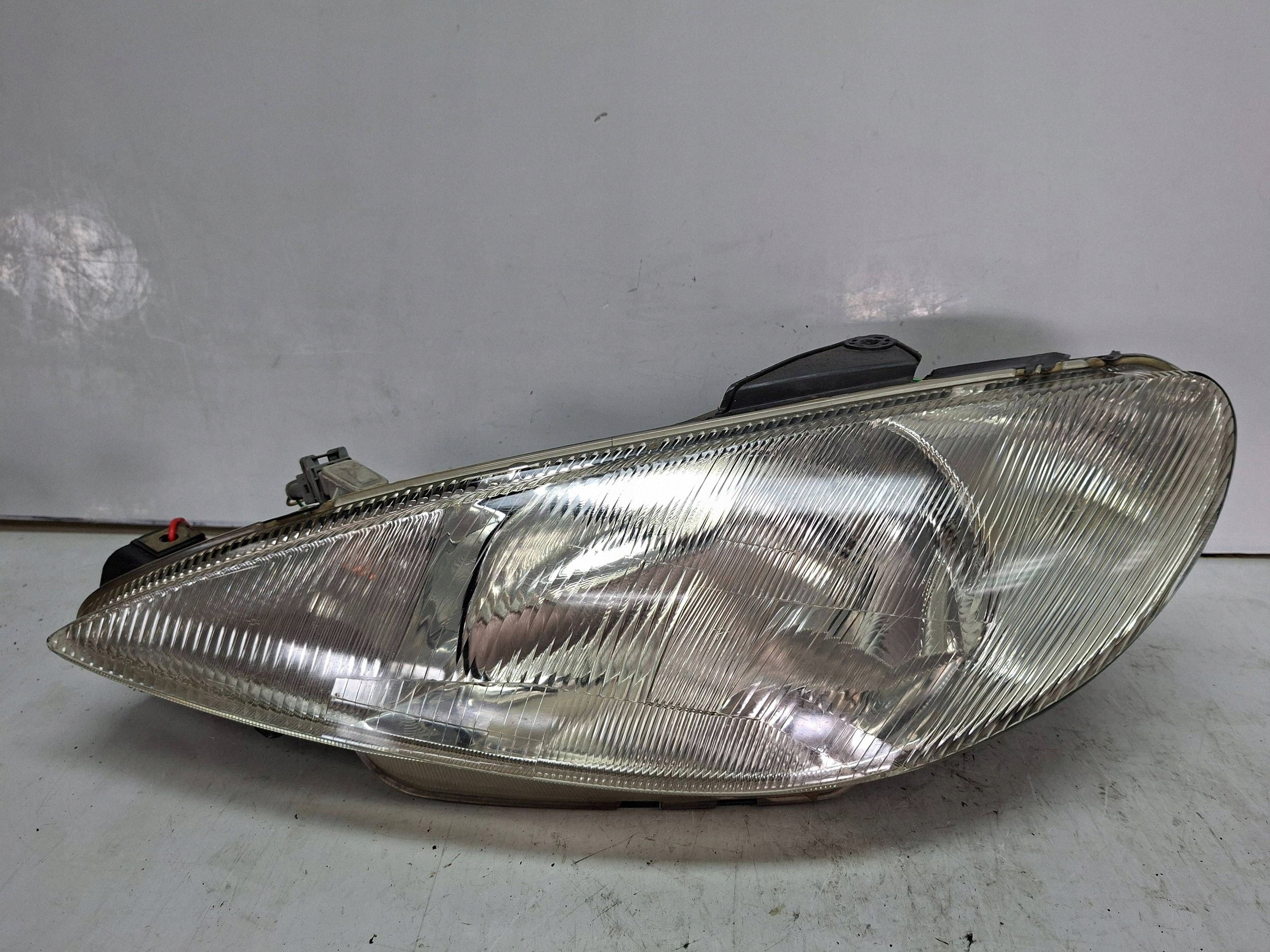 light front left PEUGEOT 206 1998