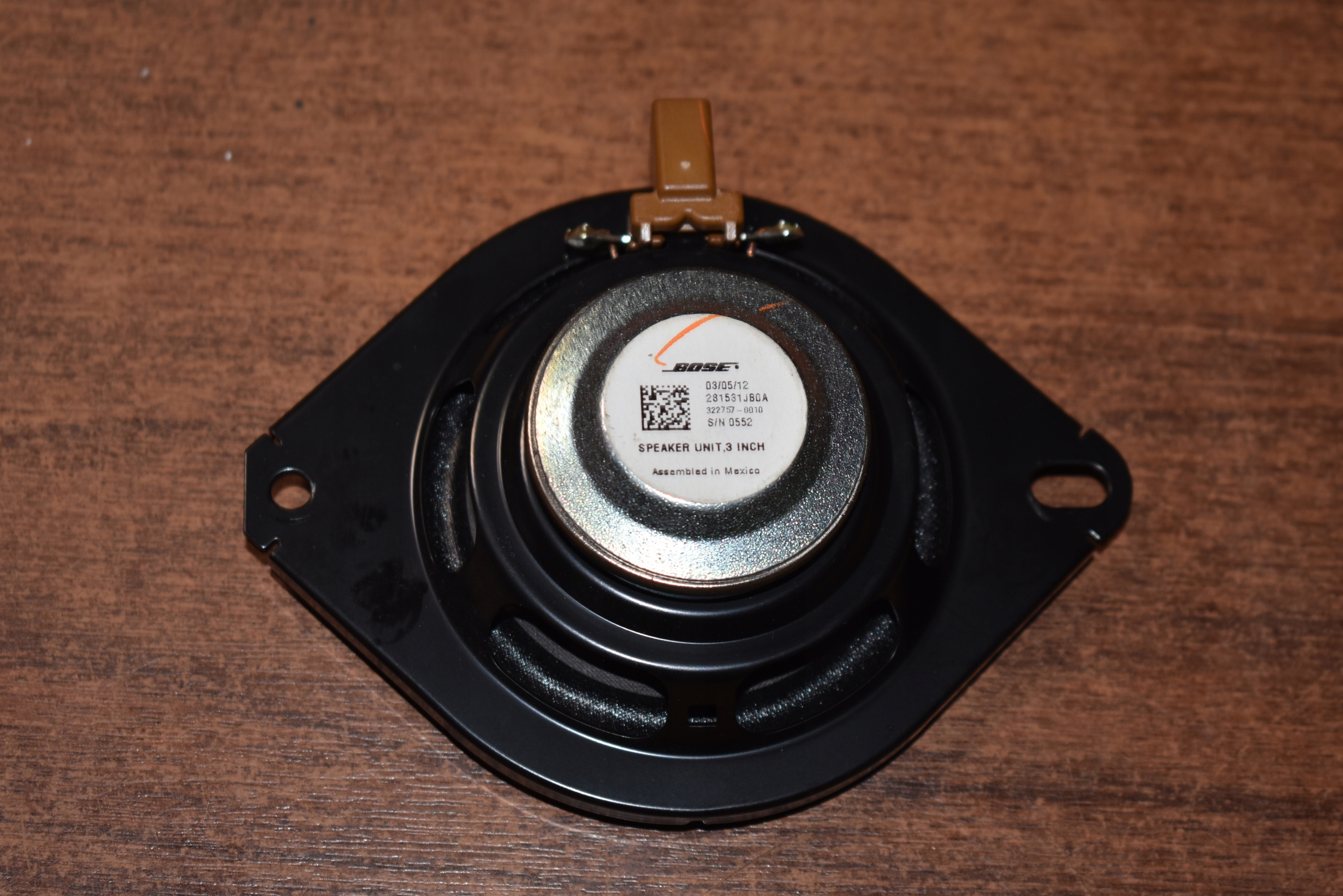 IDEALNY speaker BOSE NISSAN 1
