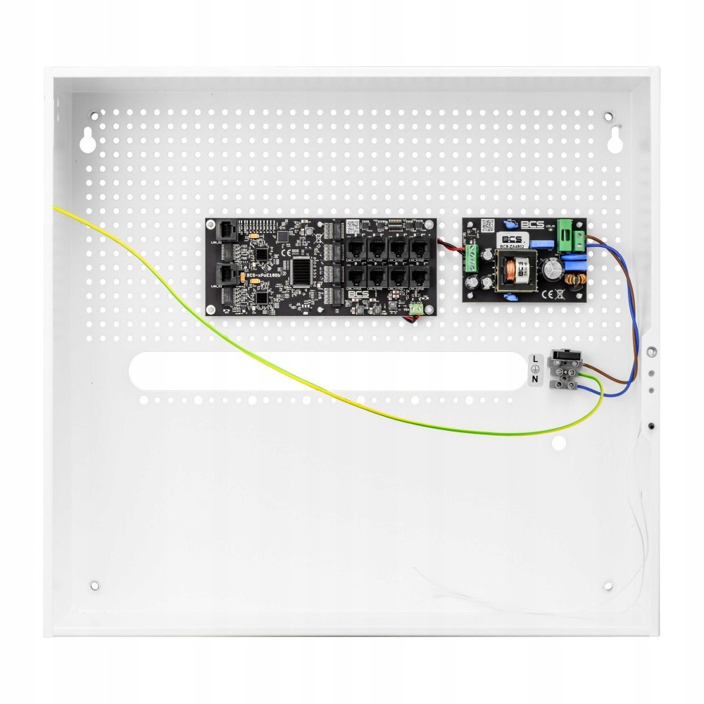 Zestaw Do Zasilania Kamer Ip W Obudowie BCS-IP8Gb/E-S Power Bcs