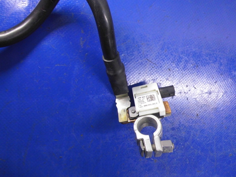 Batteriemanagement Sensor 8R0915181C AUDI Q5 8R 08-16R