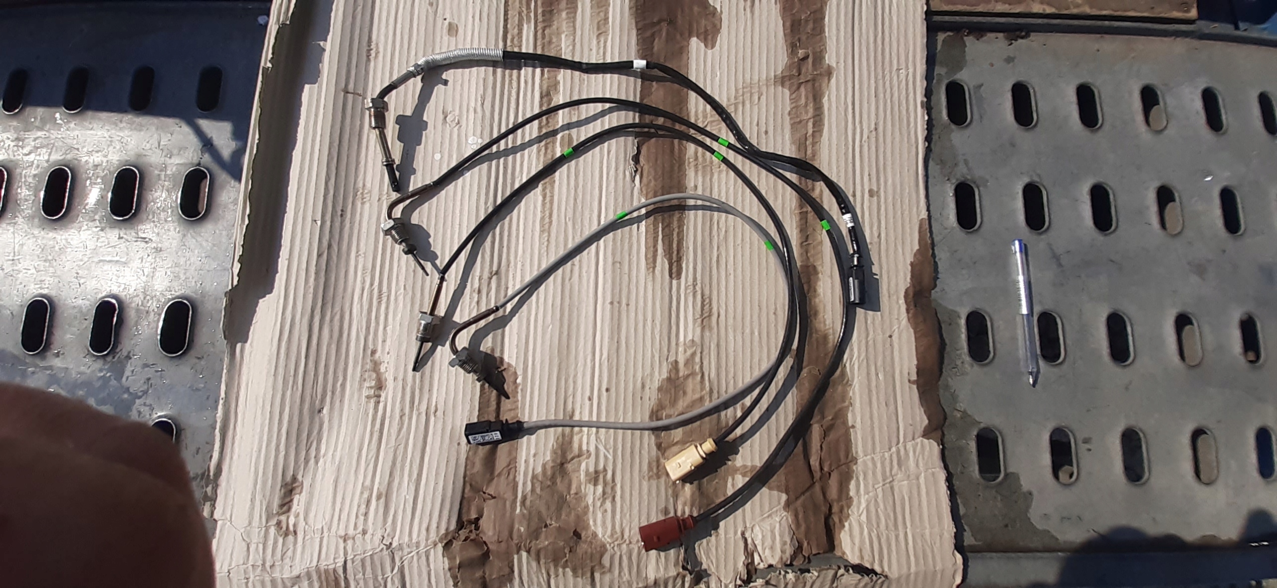 04L906088JE - Датчик выхлопных газов 04L906088JE, 04L906088HT VW