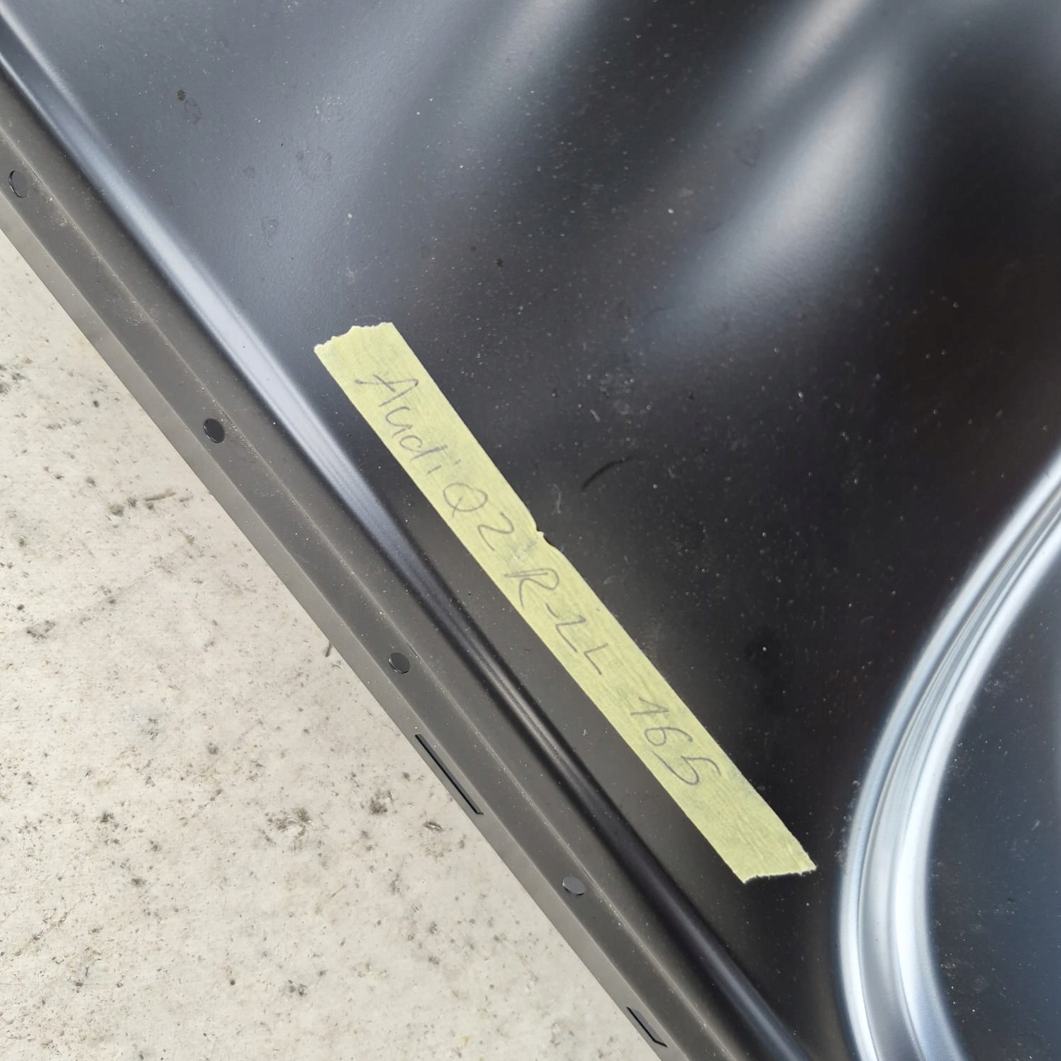 AUDI Q2 16-> threshold pillar side right front