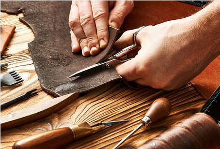 ORYGINALNE ETUI SKÓRA WĘŻA XIAOMI REDMI 9C Materiał skóra naturalna