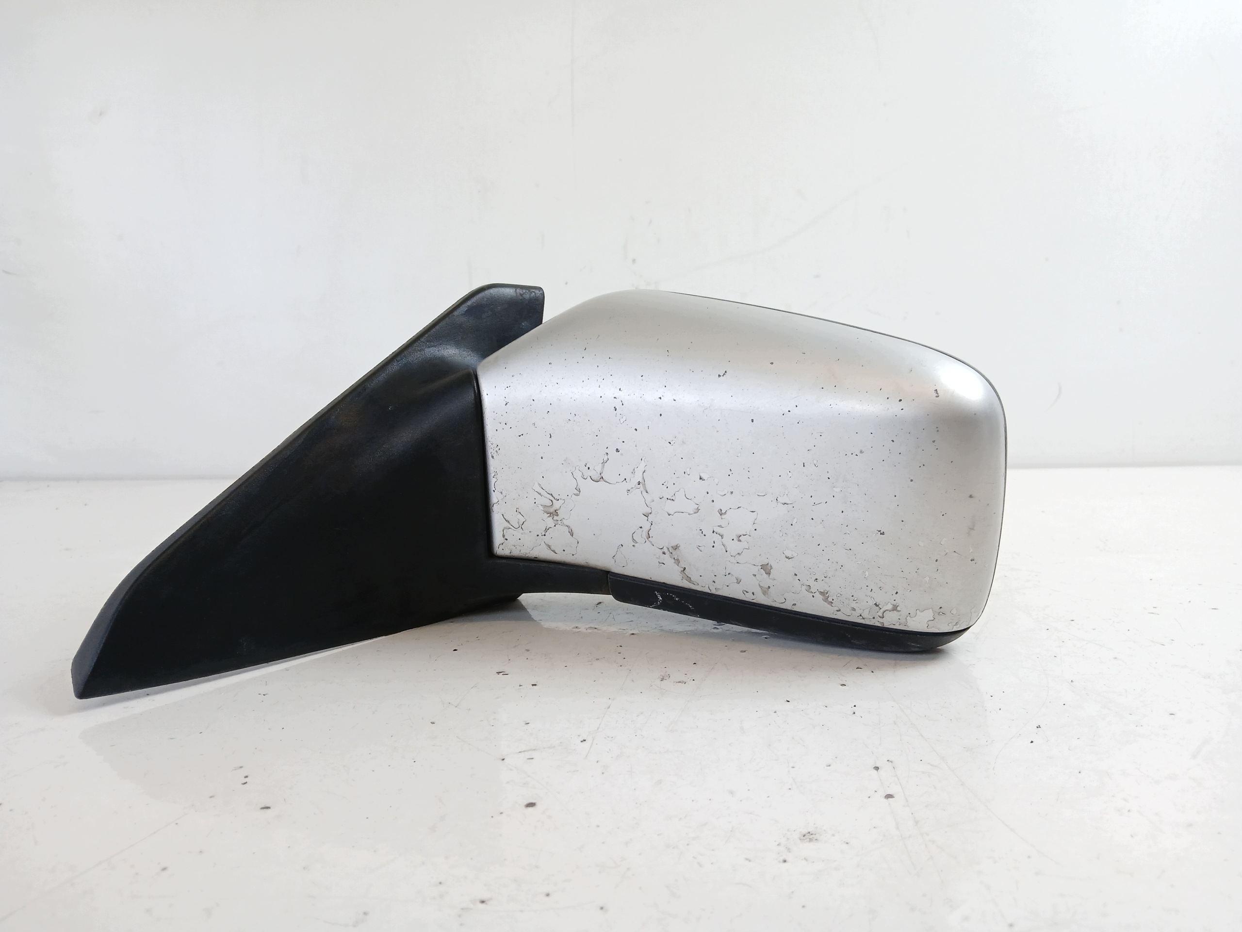 VOLVO V40 and mirror left silver 5 PIN