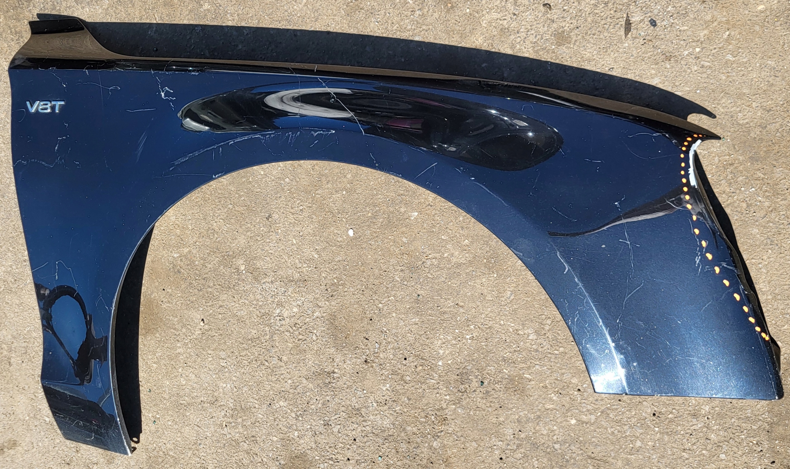 fender right front AUDI A8 D4 4H original black