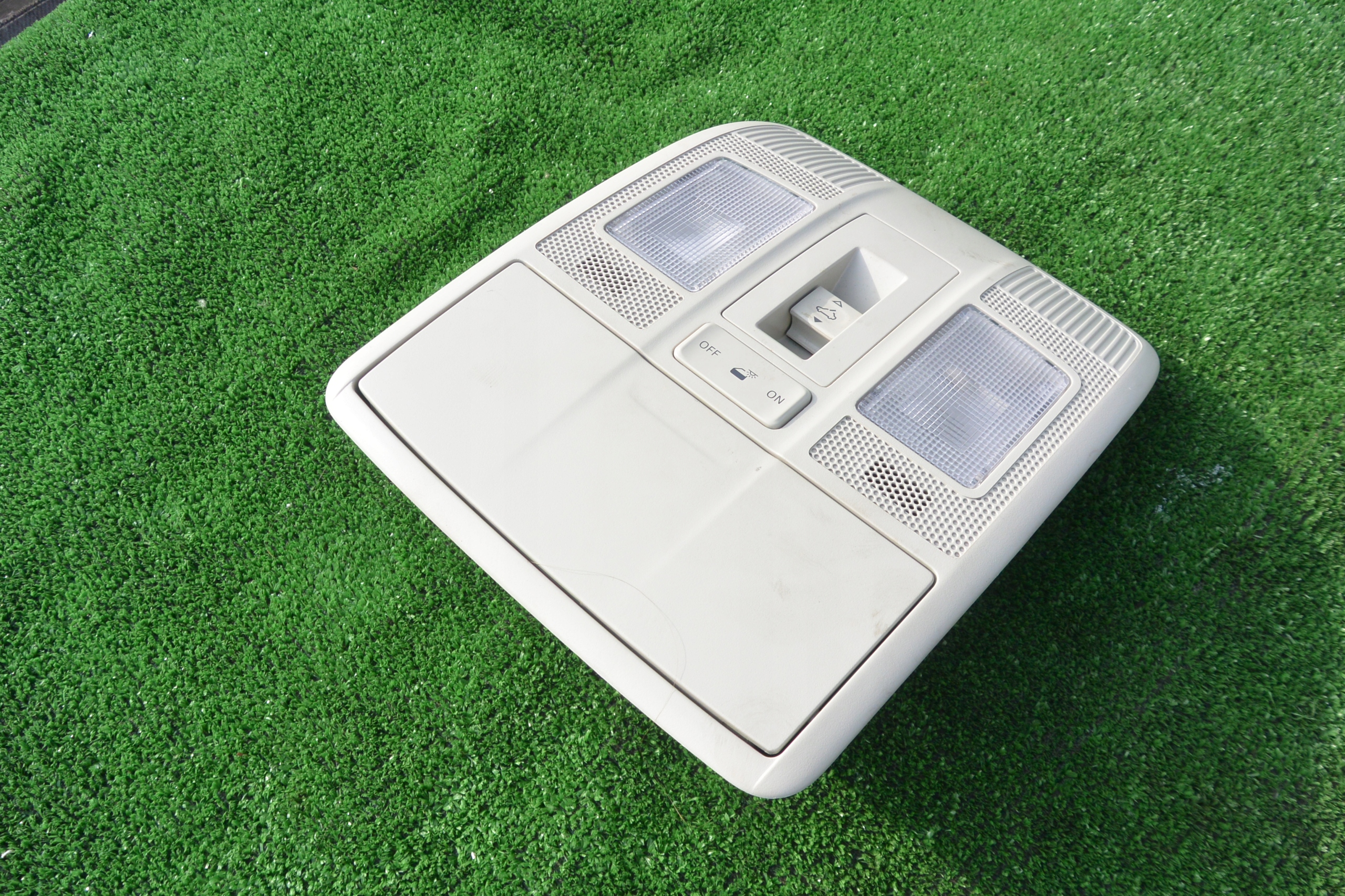 Жарівка кабіни Mazda OE Kd45-69971