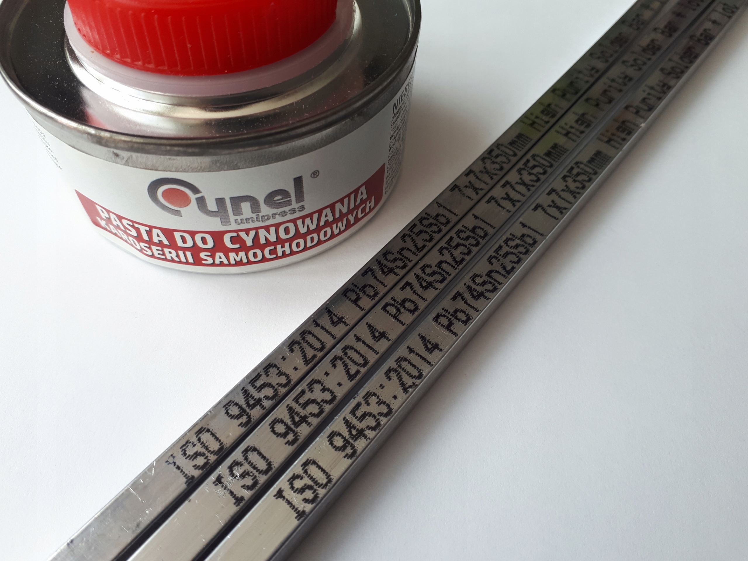 Zestaw do napraw karoserii PASTA CYNA 25% 3szt