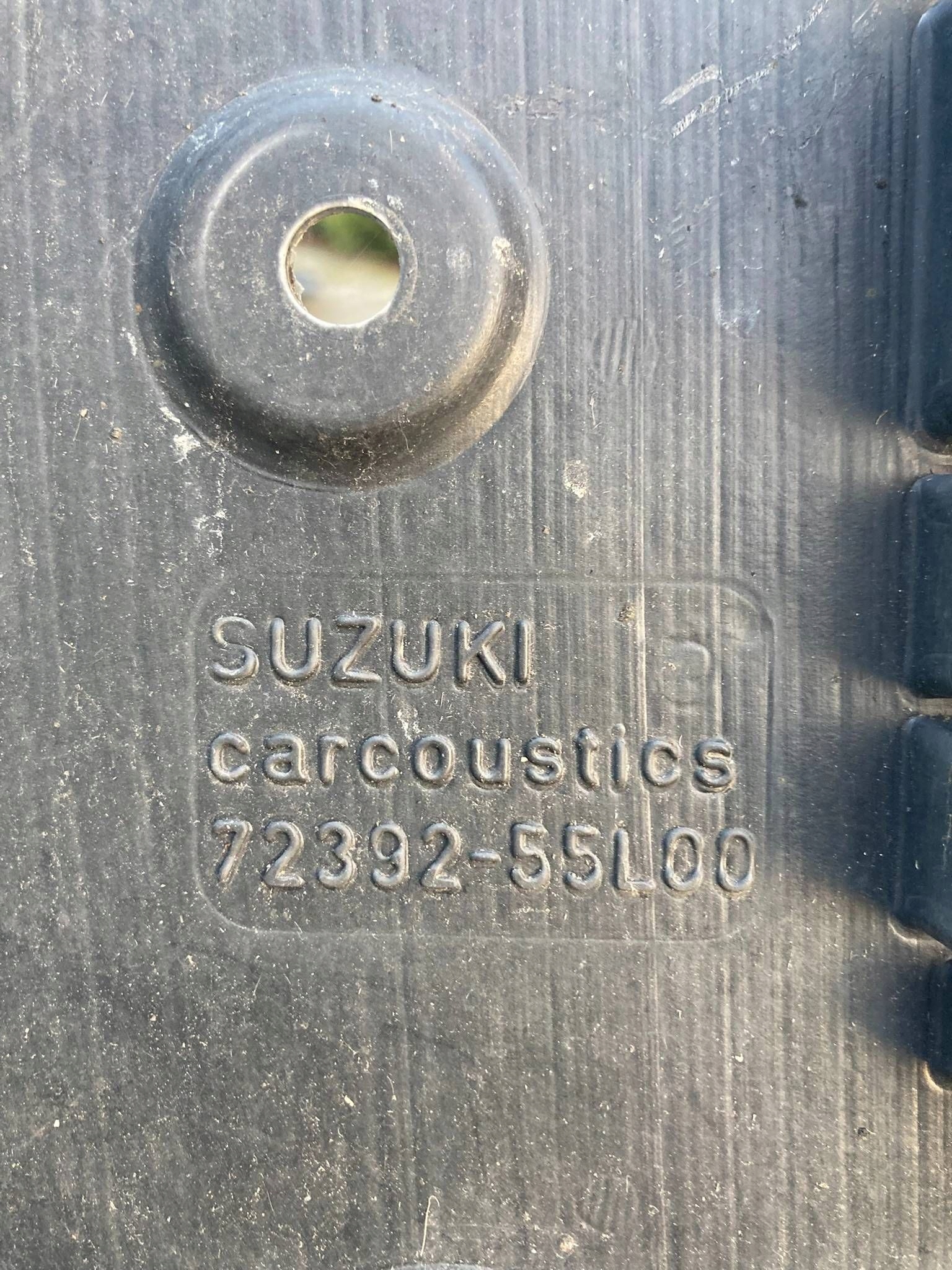Suzuki SX4 2.0 DDIS cover chassis left 72392-55L00