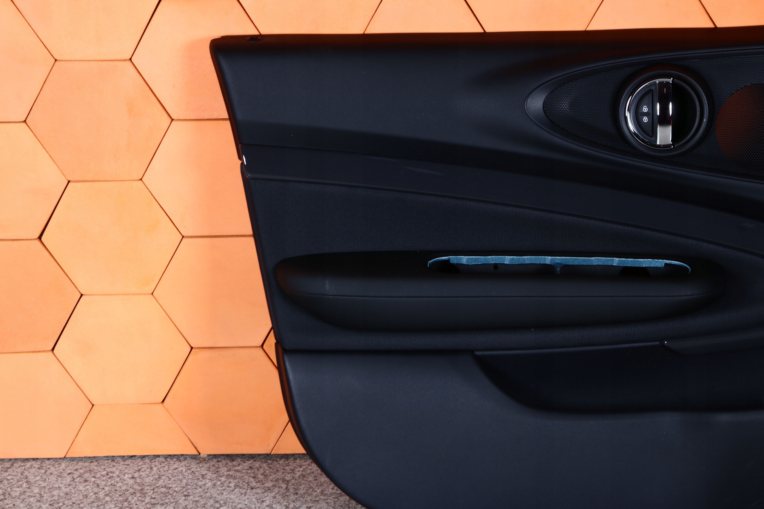 MINI F54 side upholstery door left left front PODSWIETLENIE EUROPA