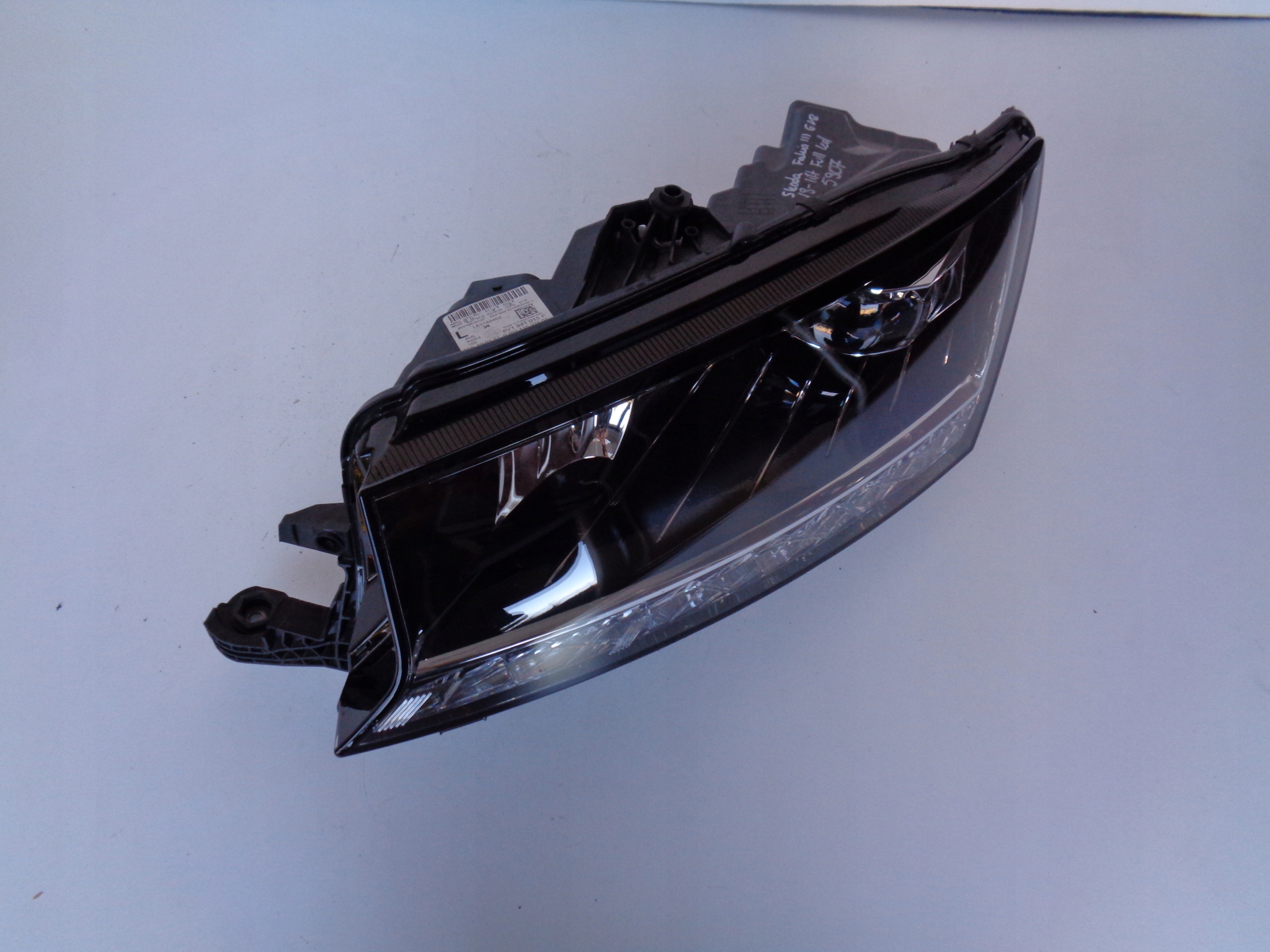 light left SKODA FABIA III 3 6V 18- LIFT FULL LED