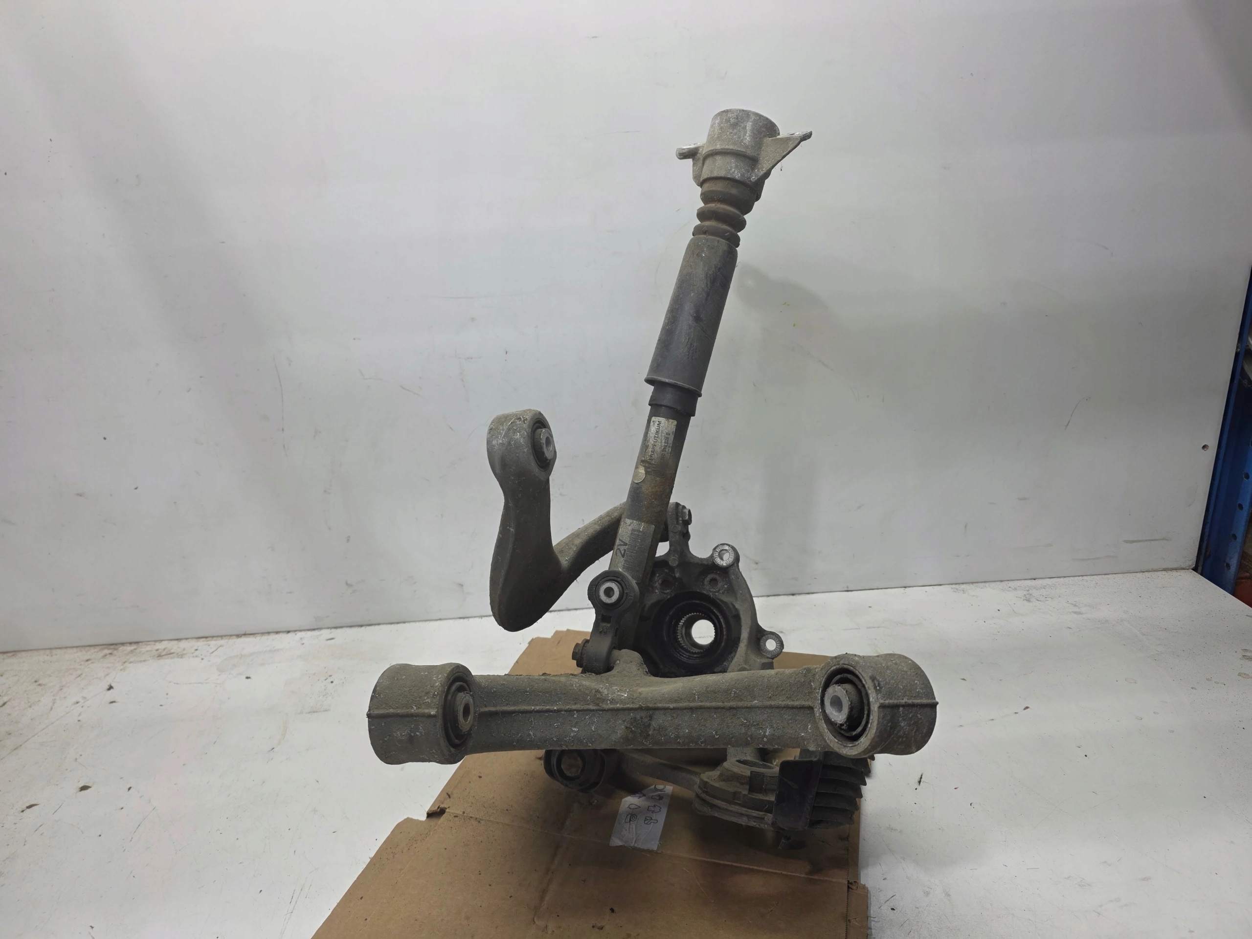 swing left rear part QUATTRO AUDI A5 8F CABRIO 8K0505435AA 8F0513028D
