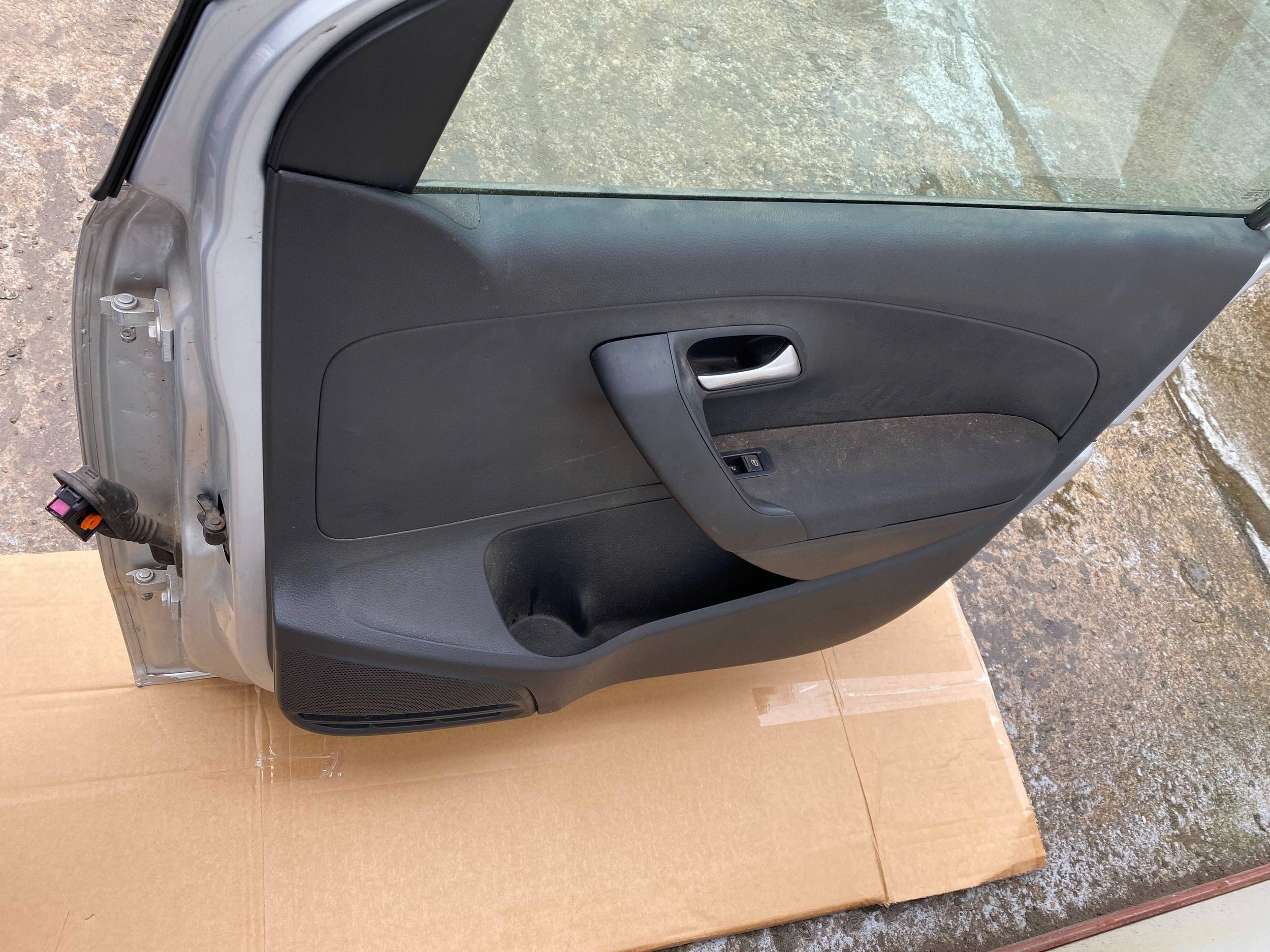 VW POLO V 5 6R 5D complete door right front front LA7W SREBRNY