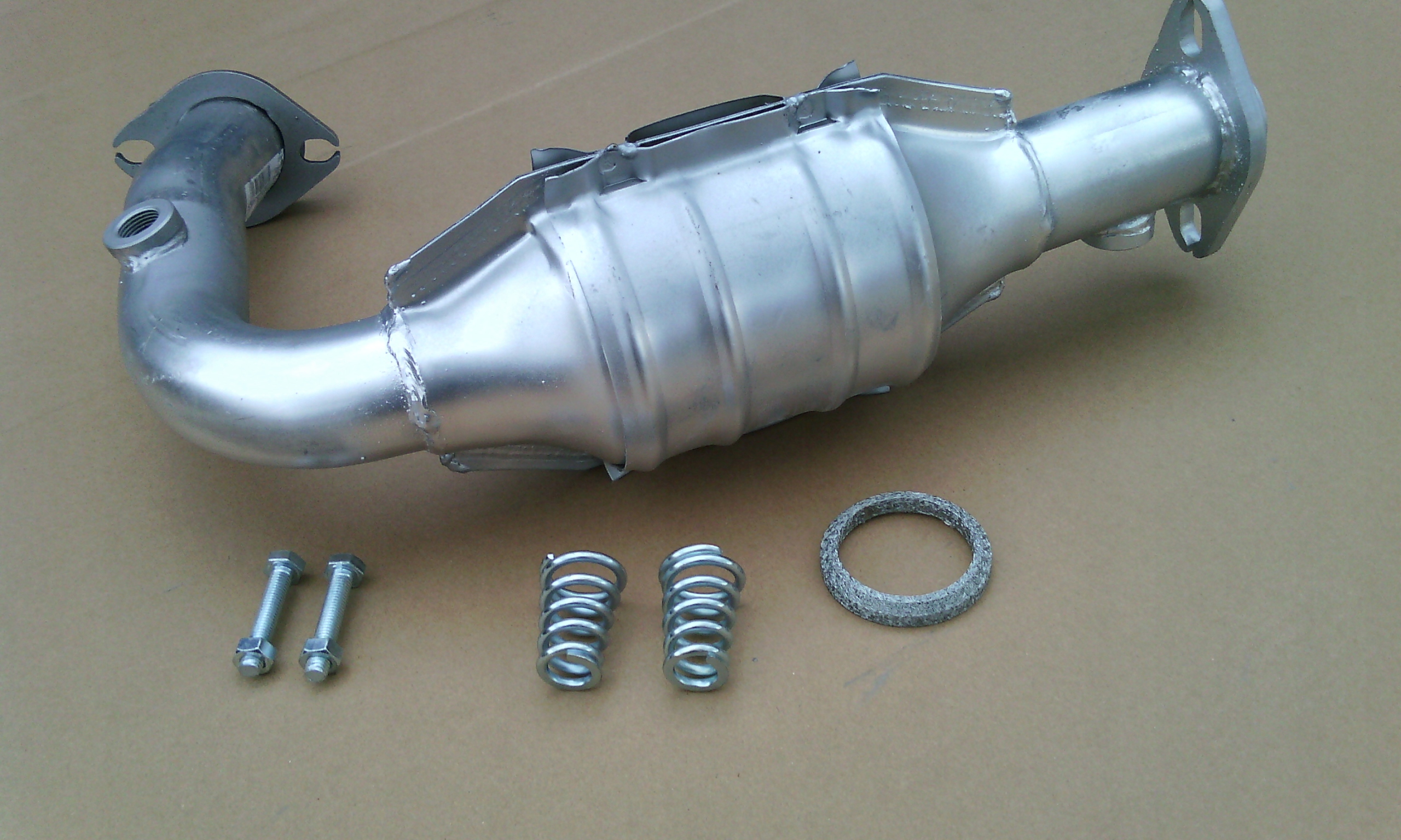 RENAULT THALIA 1.4 TŁUMIK ZA KATALIZATOR