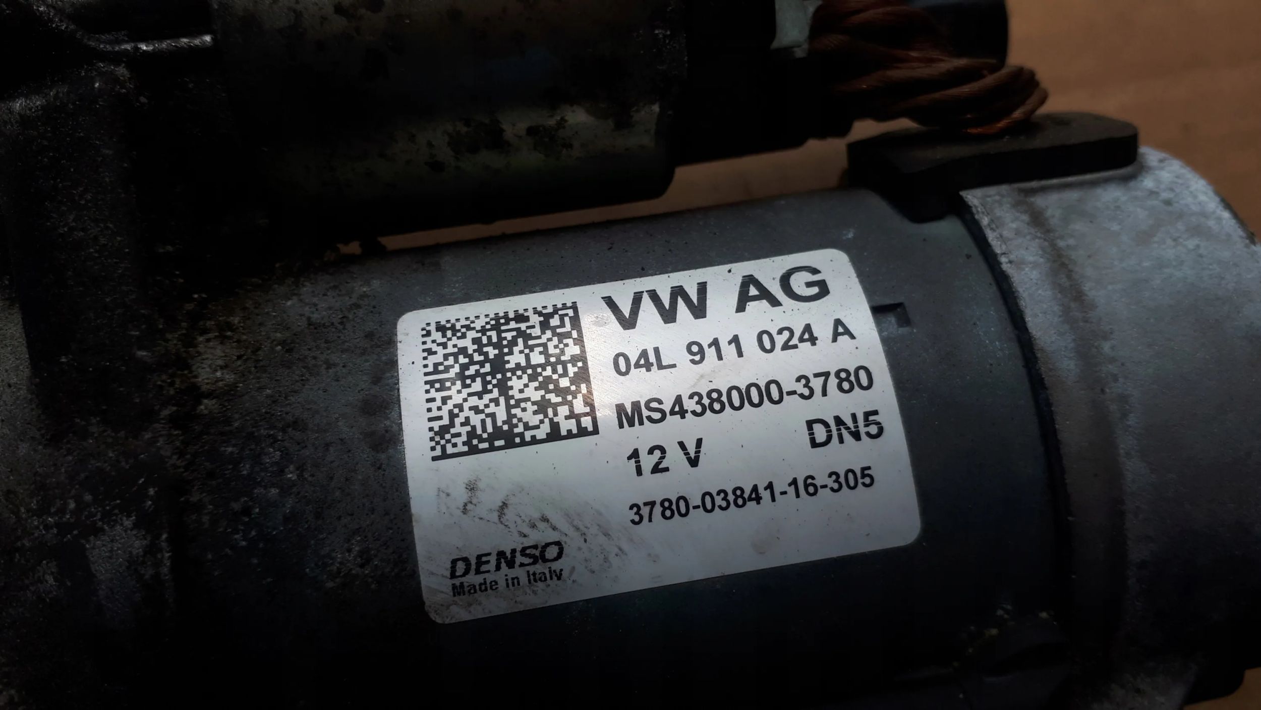 A4 B9 8W startér 2.0 TDI 04L911024A A5 8W