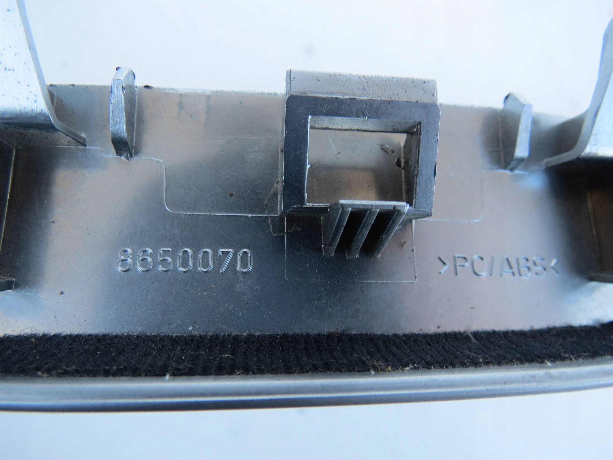 handle door left rear part VOLVO XC90 4.4 V8 8650070