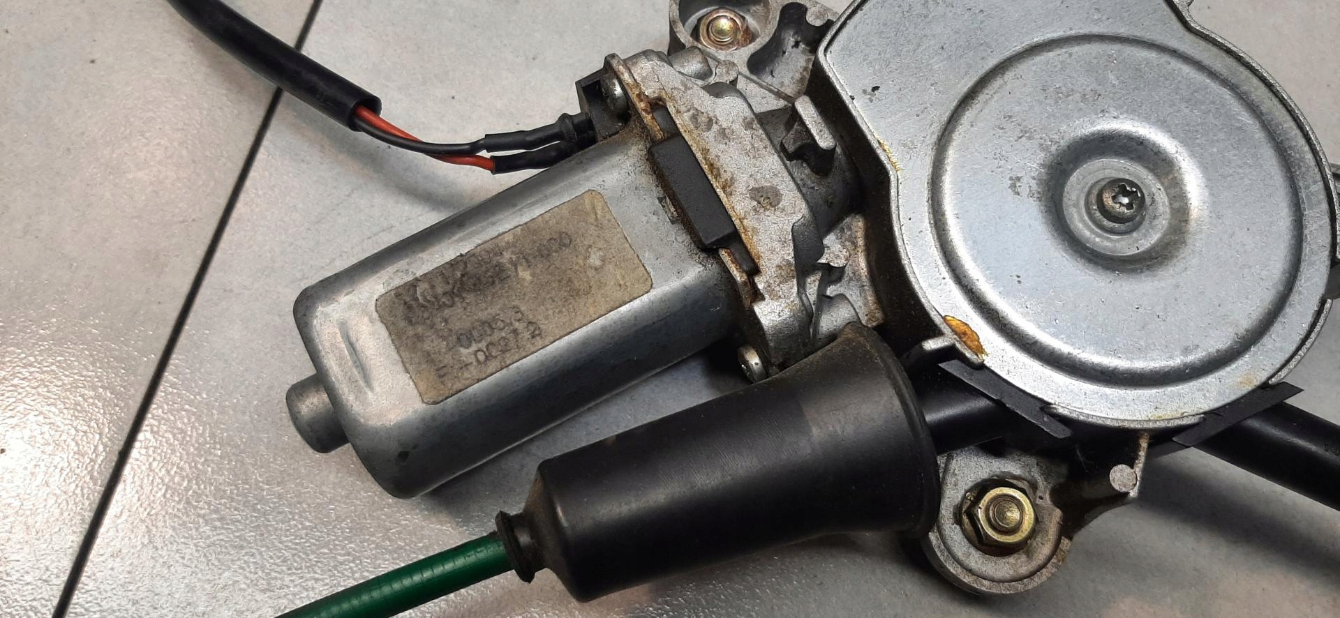 window regulator right front SUZUKI WAGON R 1.3