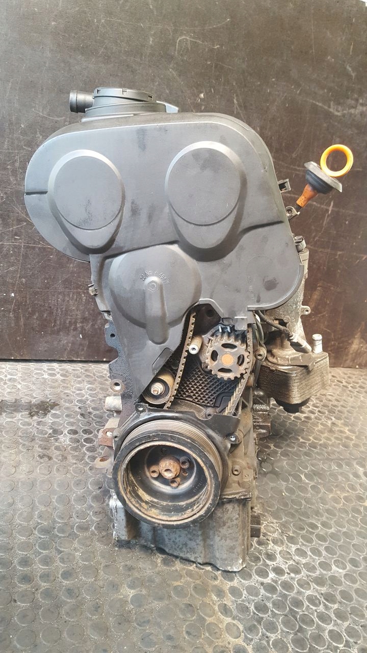 engine Audi A4 B7 2,0 TDI BKP
