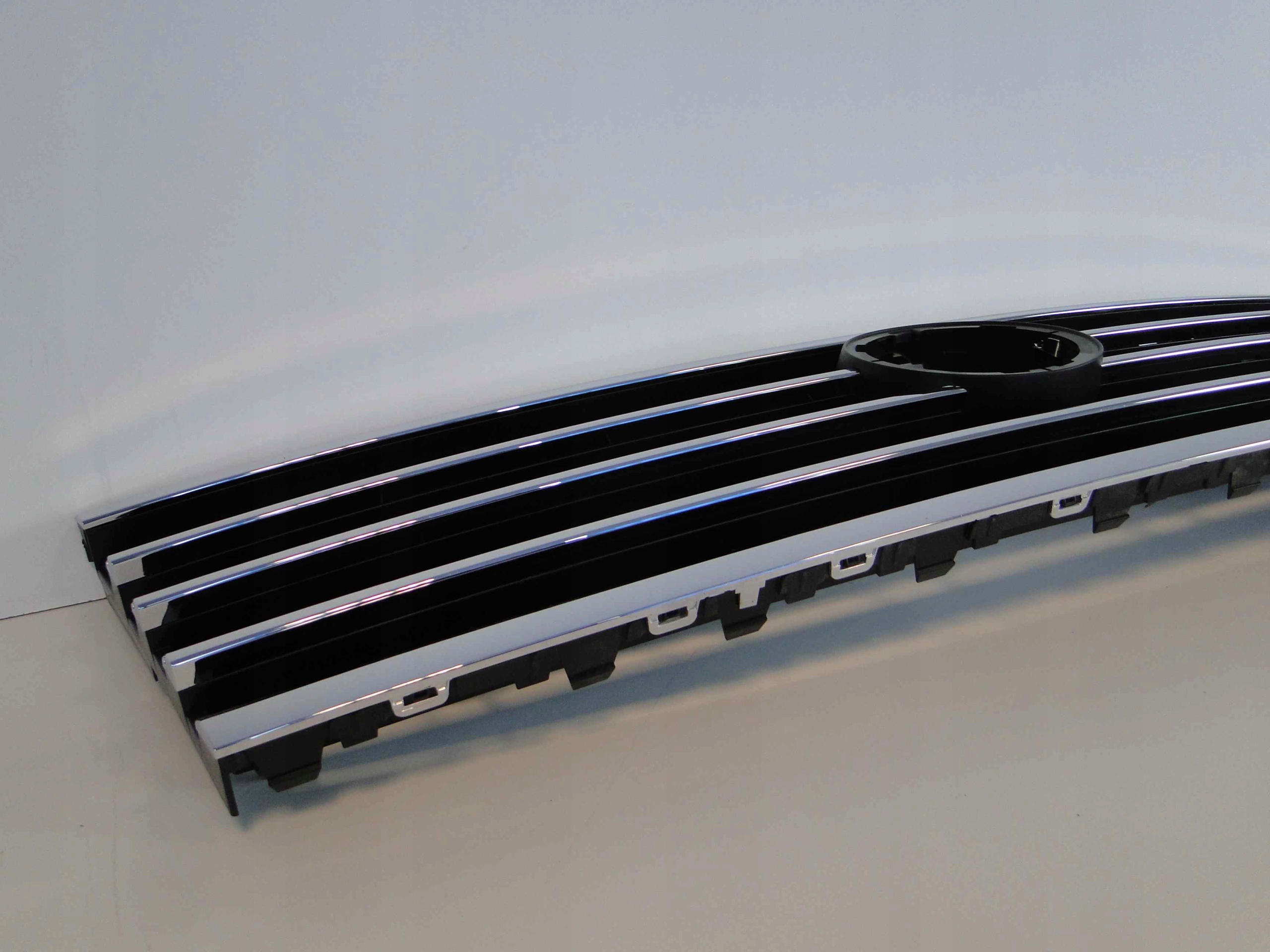 VOLKSWAGEN TOUAREG 3 GRILL ATRAPA CHROM NOWY ORYG Typ samochodu Samochody osobowe