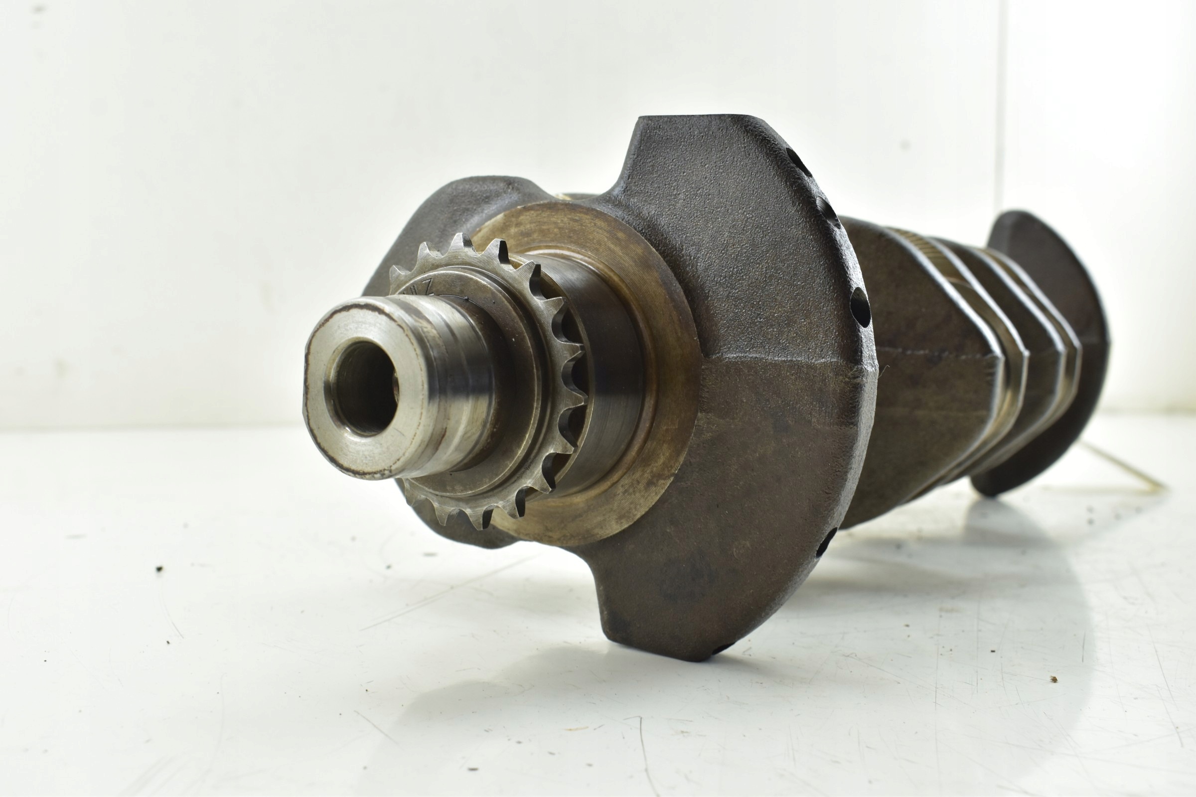 crank VW PASSAT B6 GOLF V OCTAVIA II LEON 1P 2.0 TDI BKD