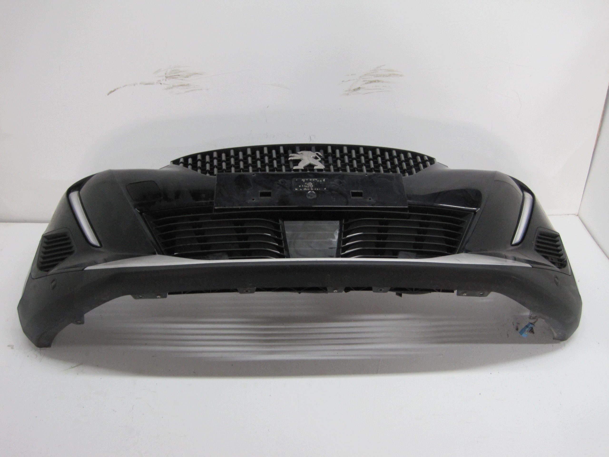 bumper PEUGEOT 2008 II 4 PDC 23R below RADAR front front