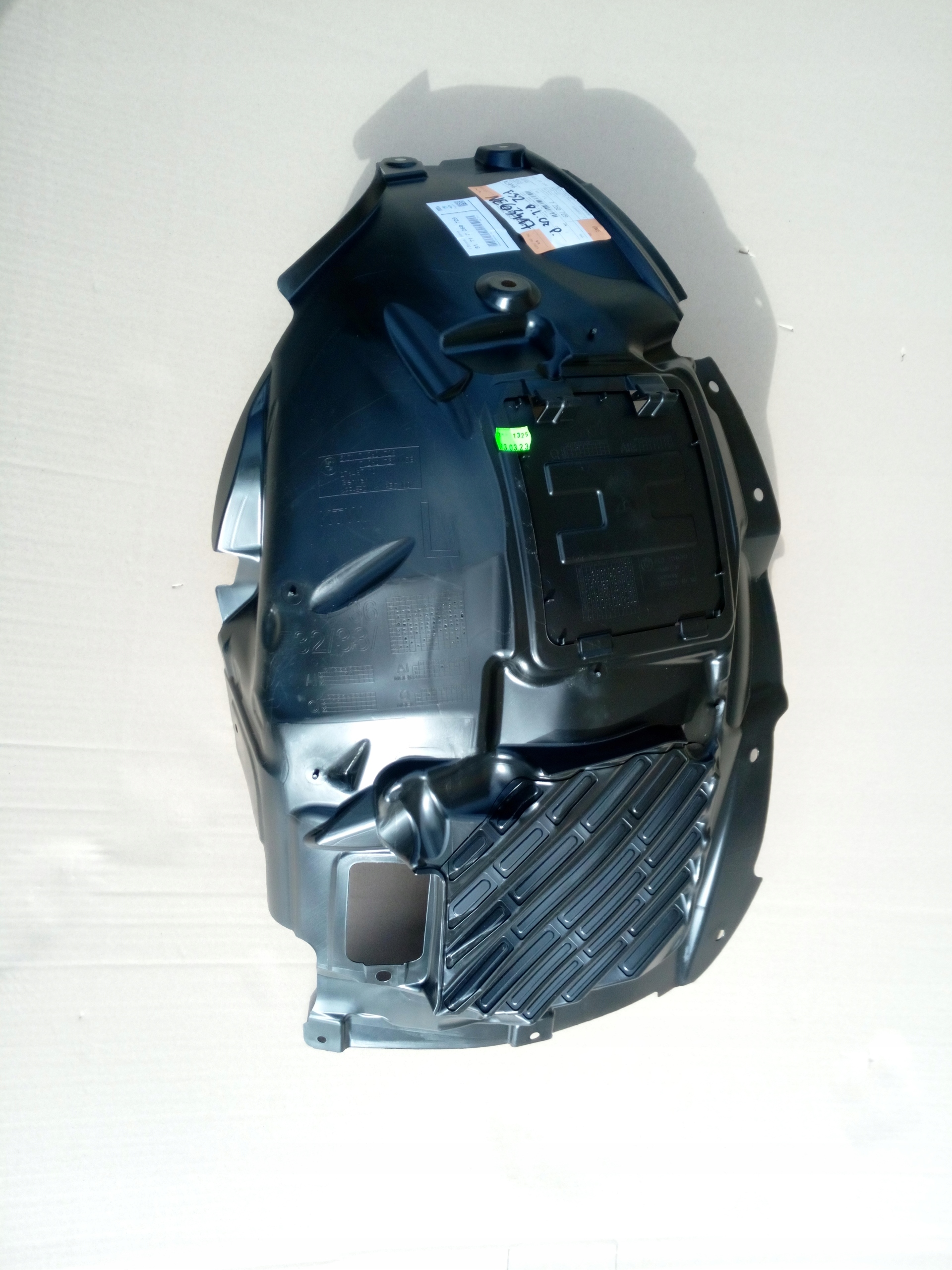 NADKOLE BMW F32 F33 F36 PRZÓD CZ. PRZEDNIA ORYG.*