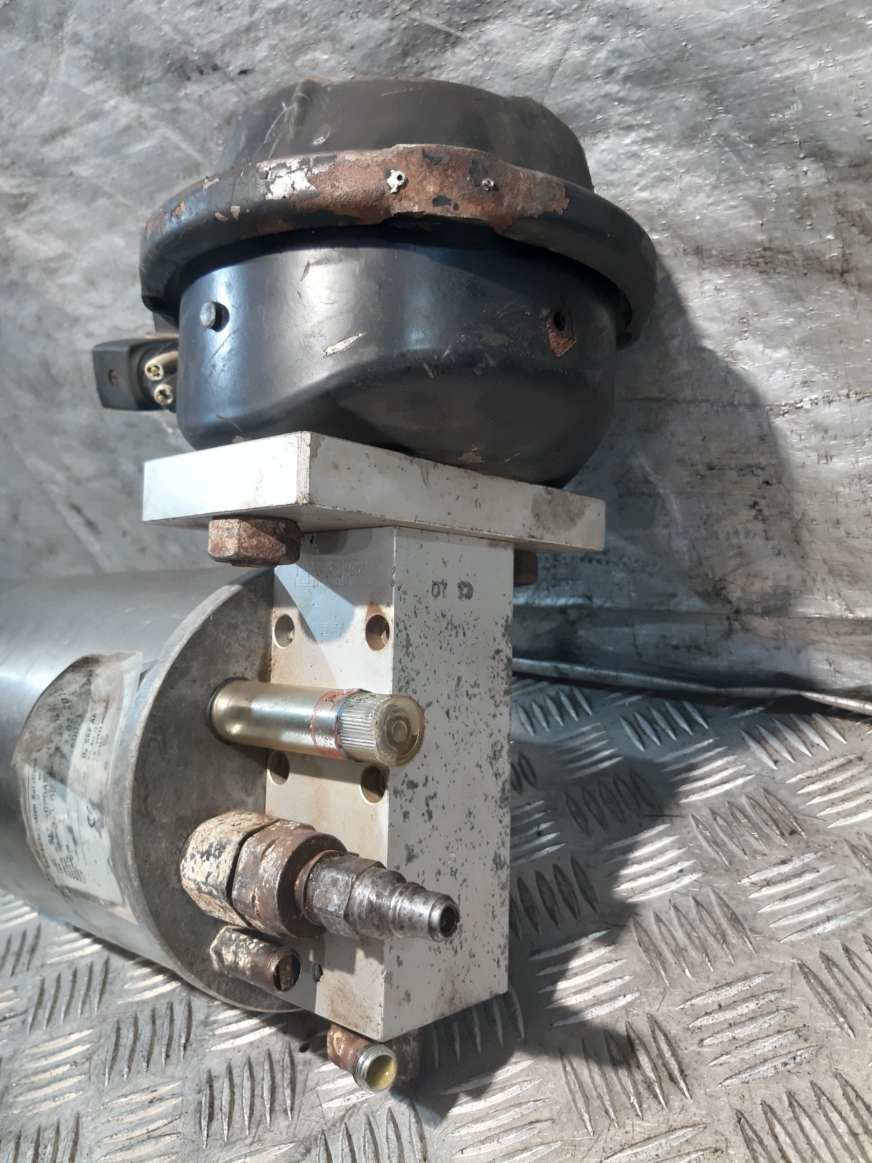 pumpa centralneho SMAROWANIA SKF 40PGAS-2-24V