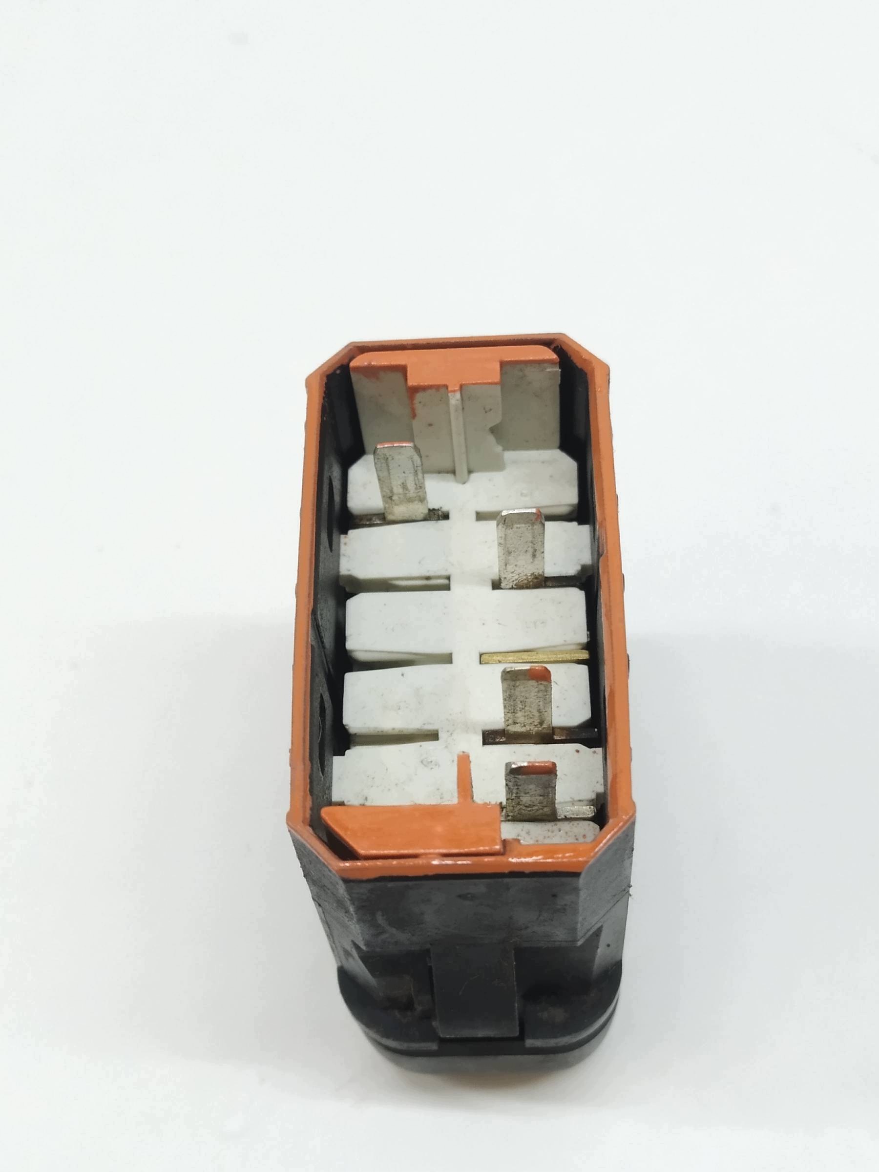 bouton 0035458807 Daimlerchrysler 957.66