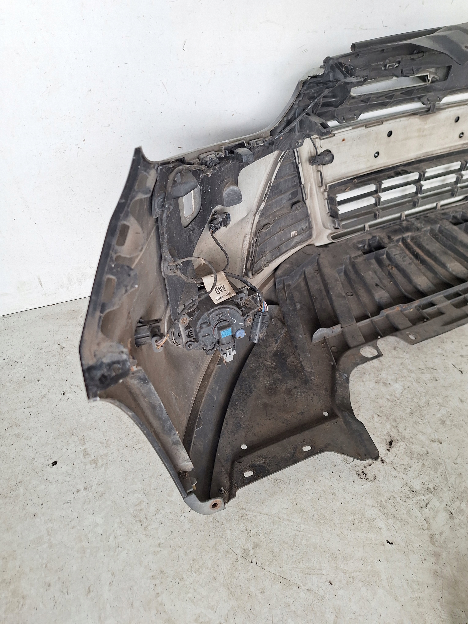 FORD FOCUS MK3 11-14 bumper XENON + 6XPDC