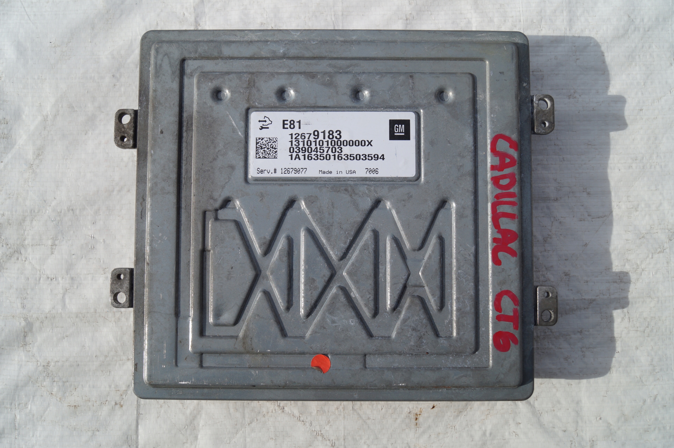 computer control unit of the engine CADILLAC CT6 12679183